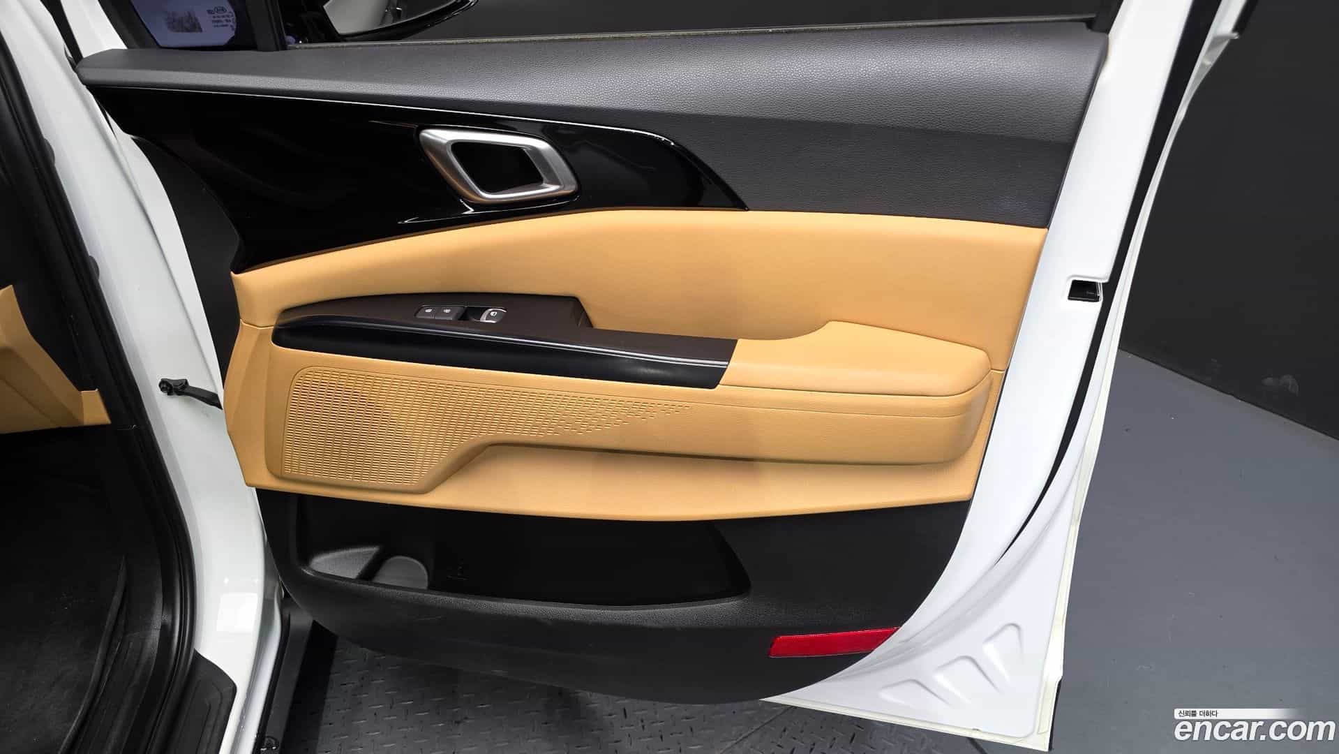 Canival Kia 2021.5-INNER-034