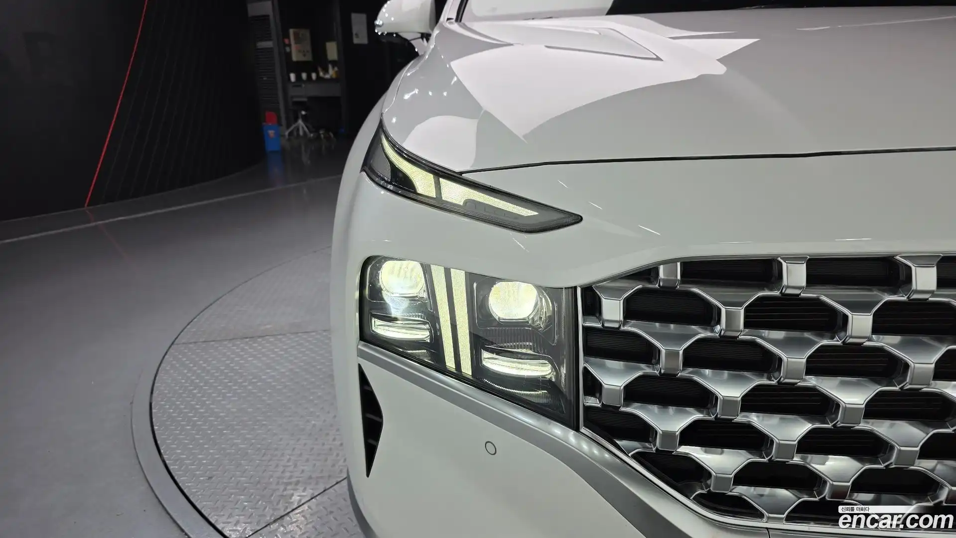 Santafe Hyundai 2021.0-OUTER-032