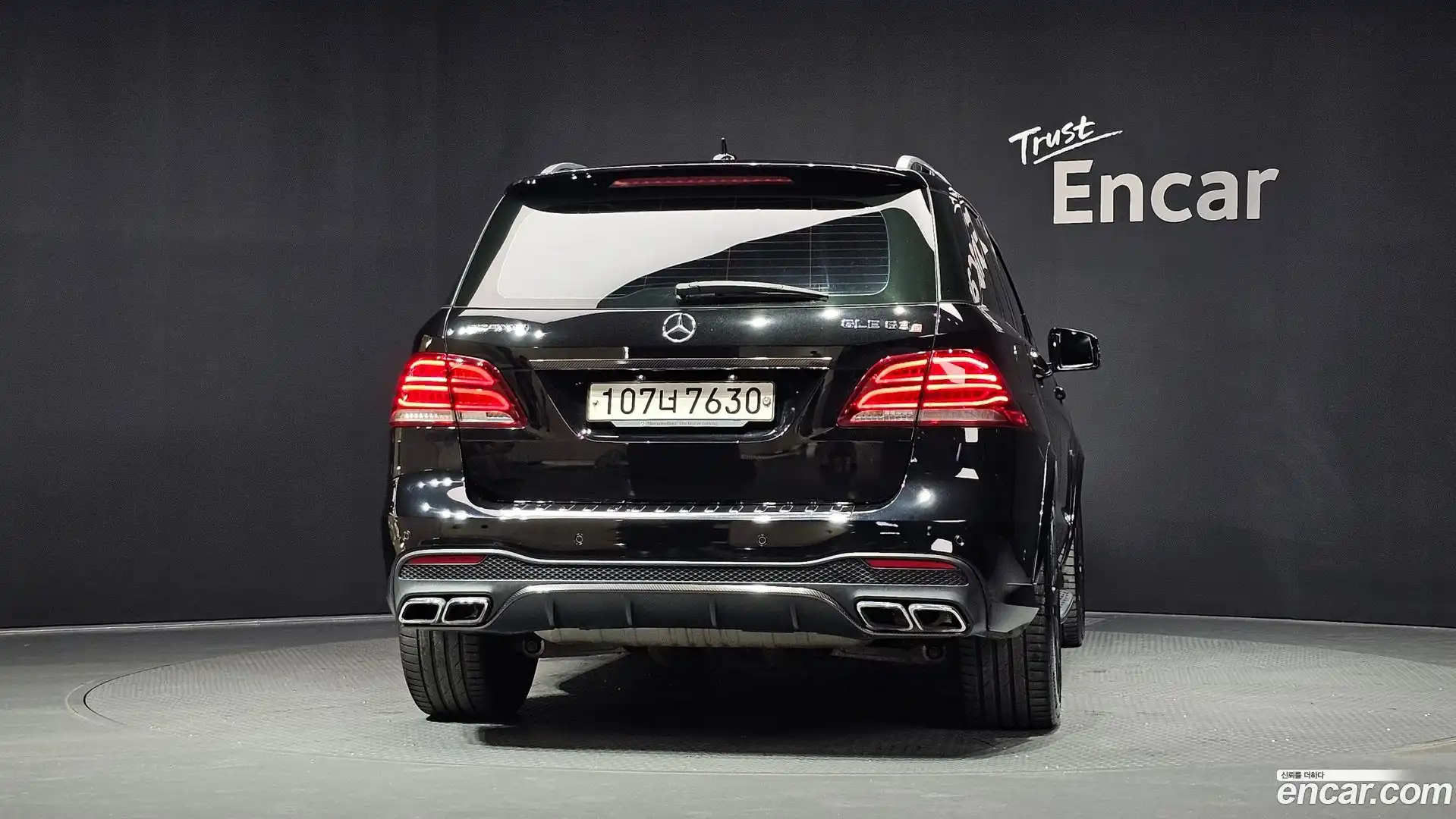 GLE-Class Mercedes-Benz 2017.9-OUTER-004