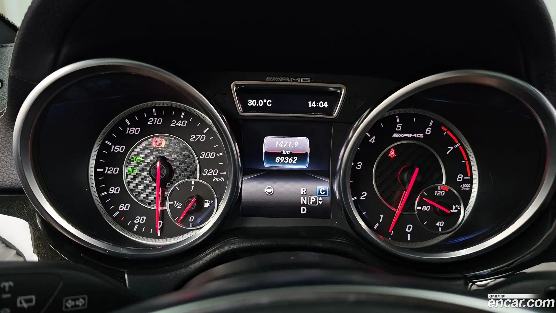 GLE-Class Mercedes-Benz 2017.9-INNER-008