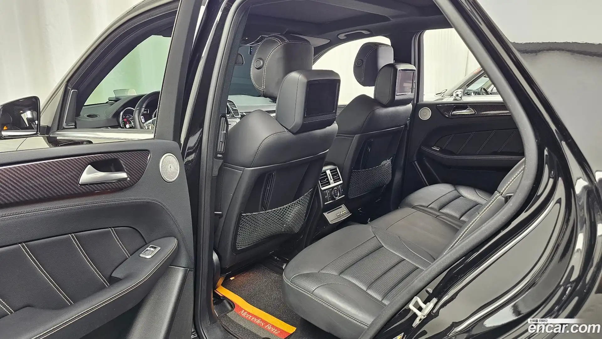 GLE-Class Mercedes-Benz 2017.9-OPTION-015