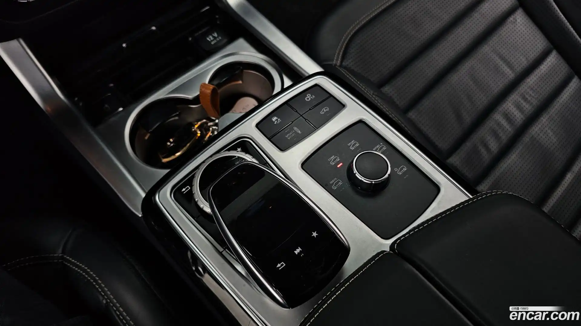 GLE-Class Mercedes-Benz 2017.9-OPTION-023