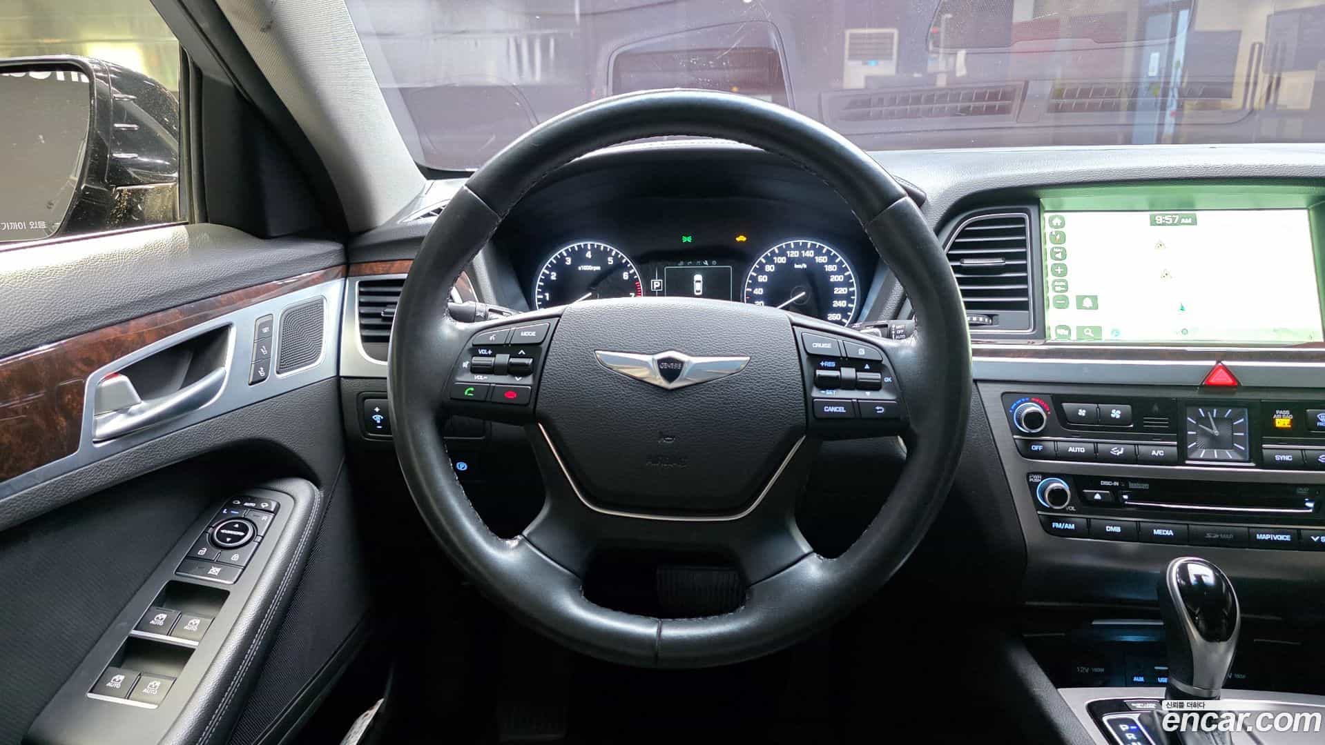 Genesis Hyundai 2016.0-OPTION-018