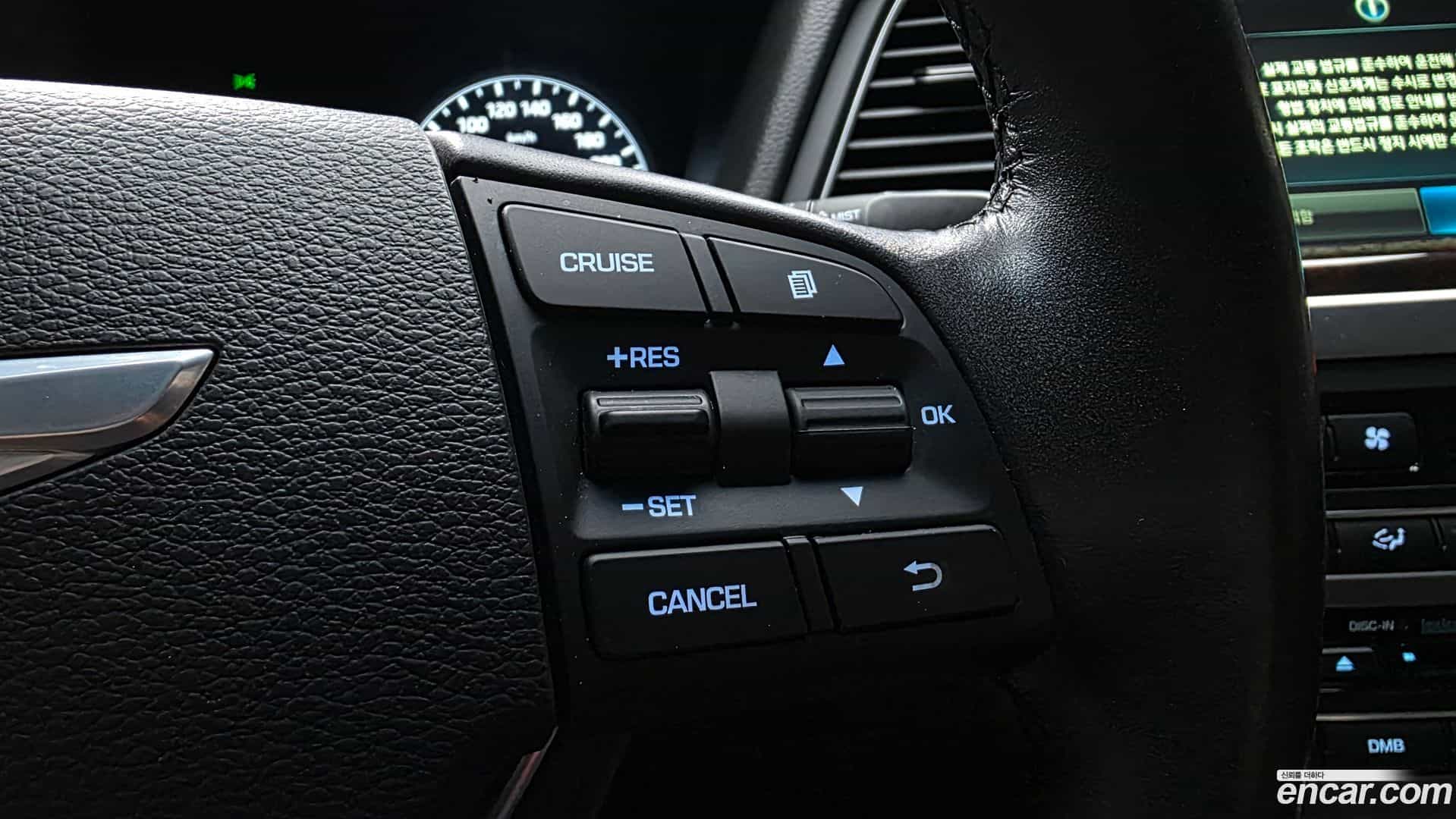 Genesis Hyundai 2016.0-OPTION-021