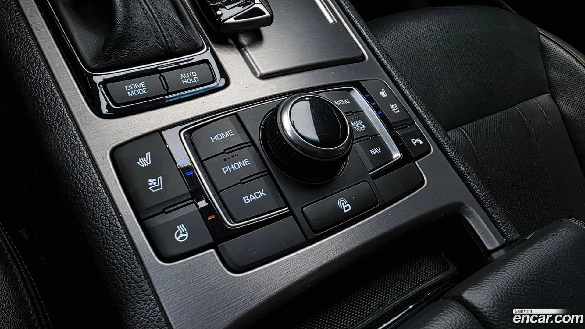 Genesis Hyundai 2016.0-OPTION-022