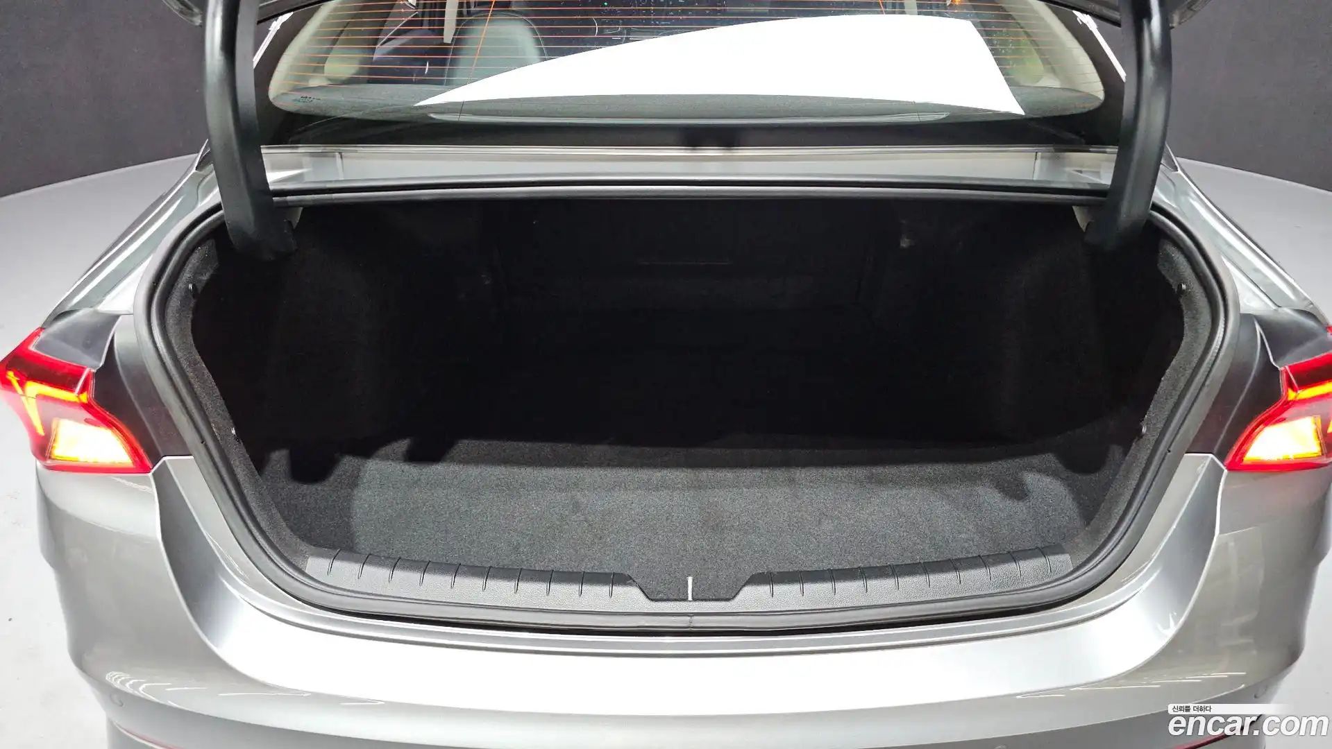 K5 Kia 2021.8-OPTION-024