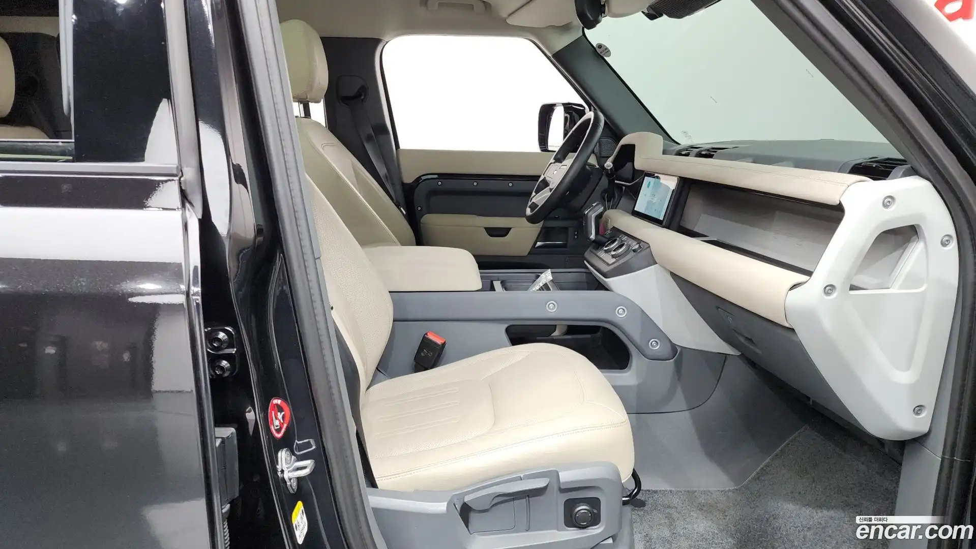 Defender Land Rover 2021.5-INNER-036