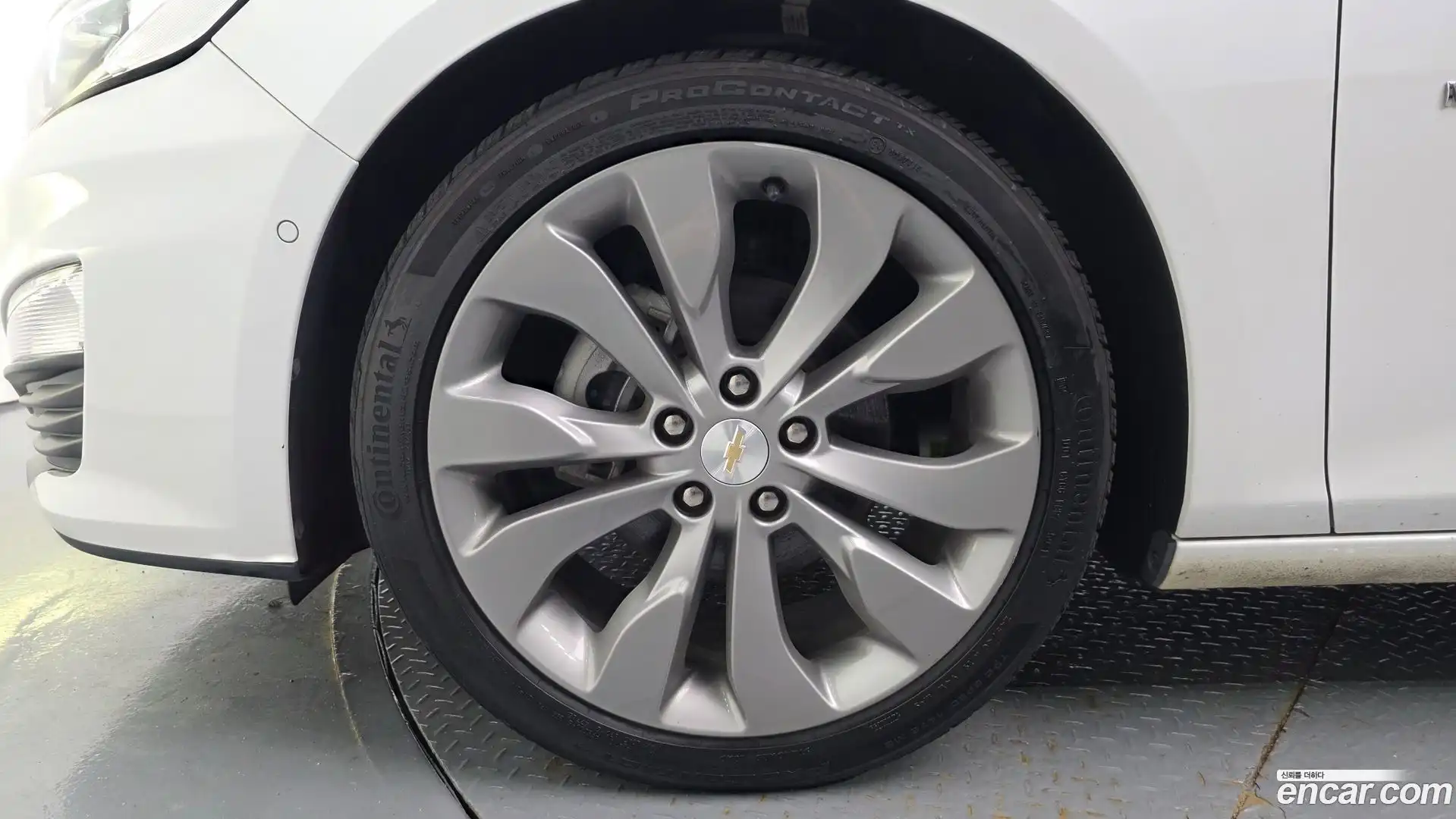 Malibu Chevrolet 2020.11-OUTER-005