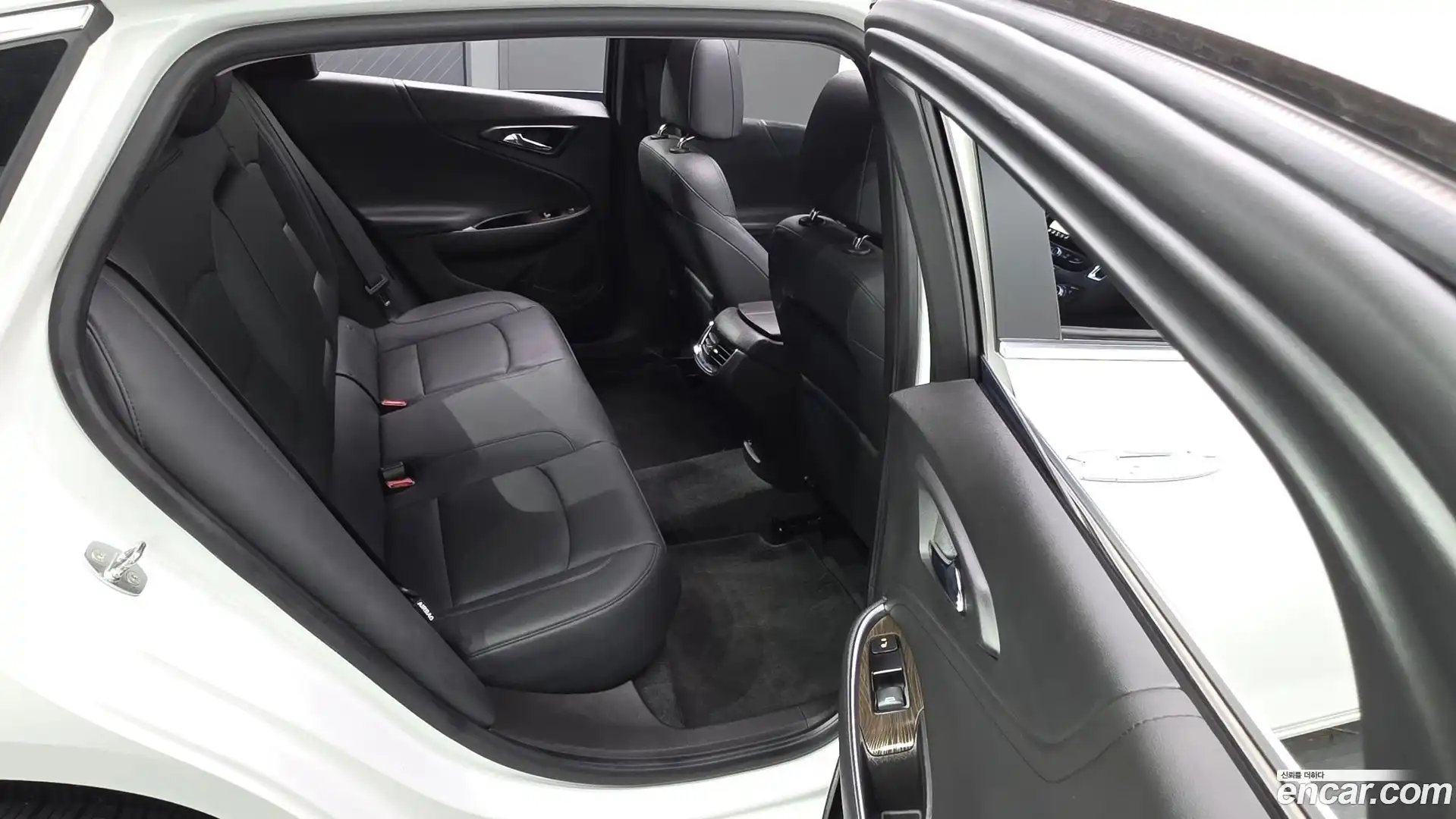 Malibu Chevrolet 2020.11-OPTION-015