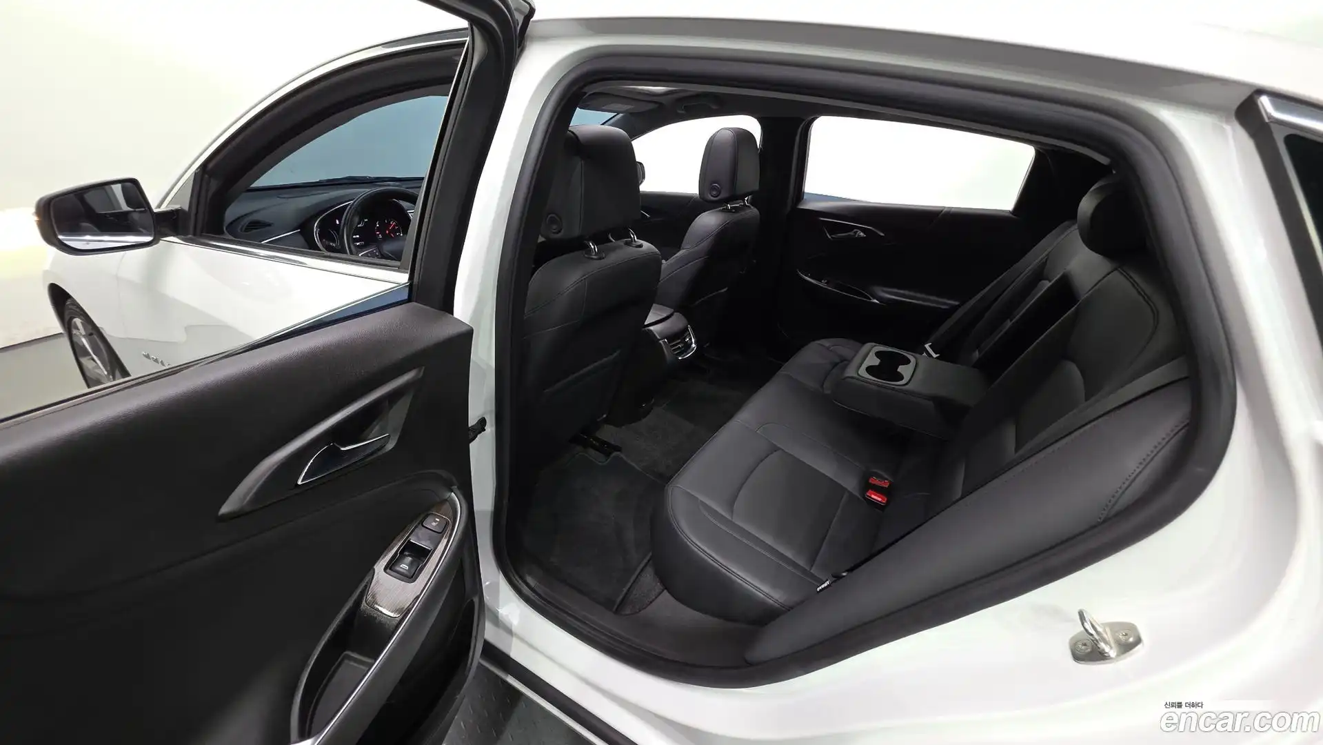 Malibu Chevrolet 2020.11-OPTION-016