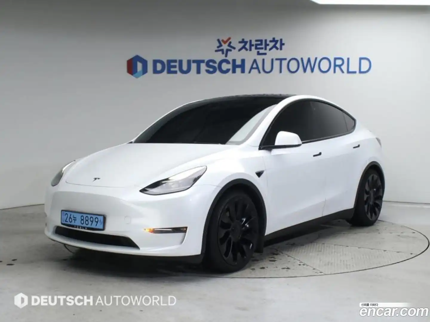 Model Y Tesla 2022.7-OUTER-001