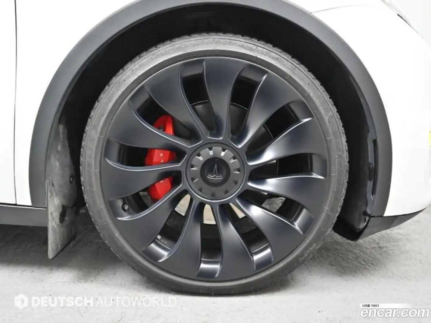 Model Y Tesla 2022.7-OUTER-005