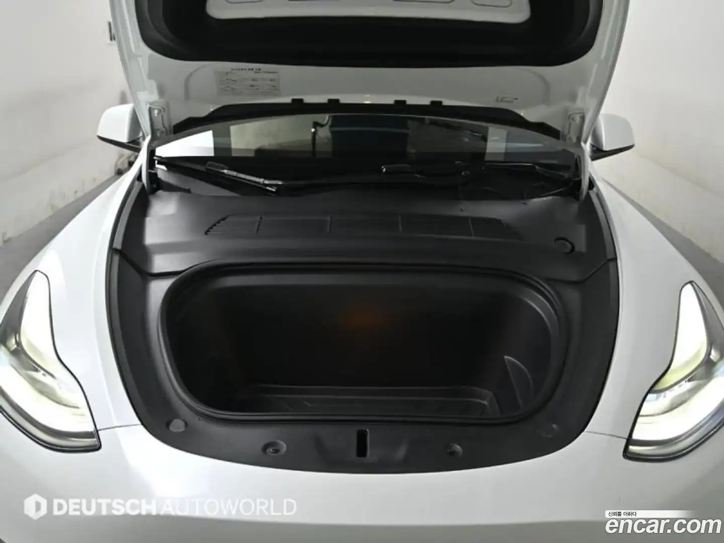Model Y Tesla 2022.7-OUTER-006