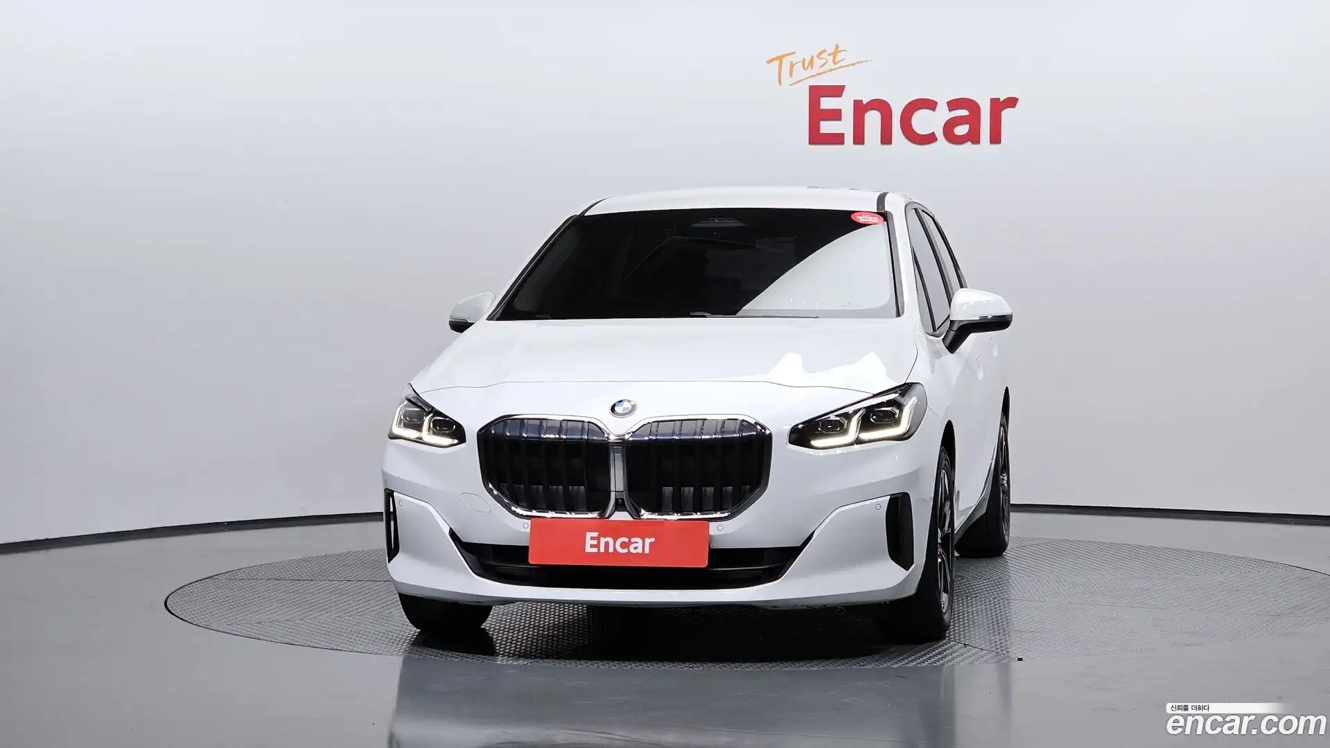 2-Series BMW 2024.1-OUTER-003