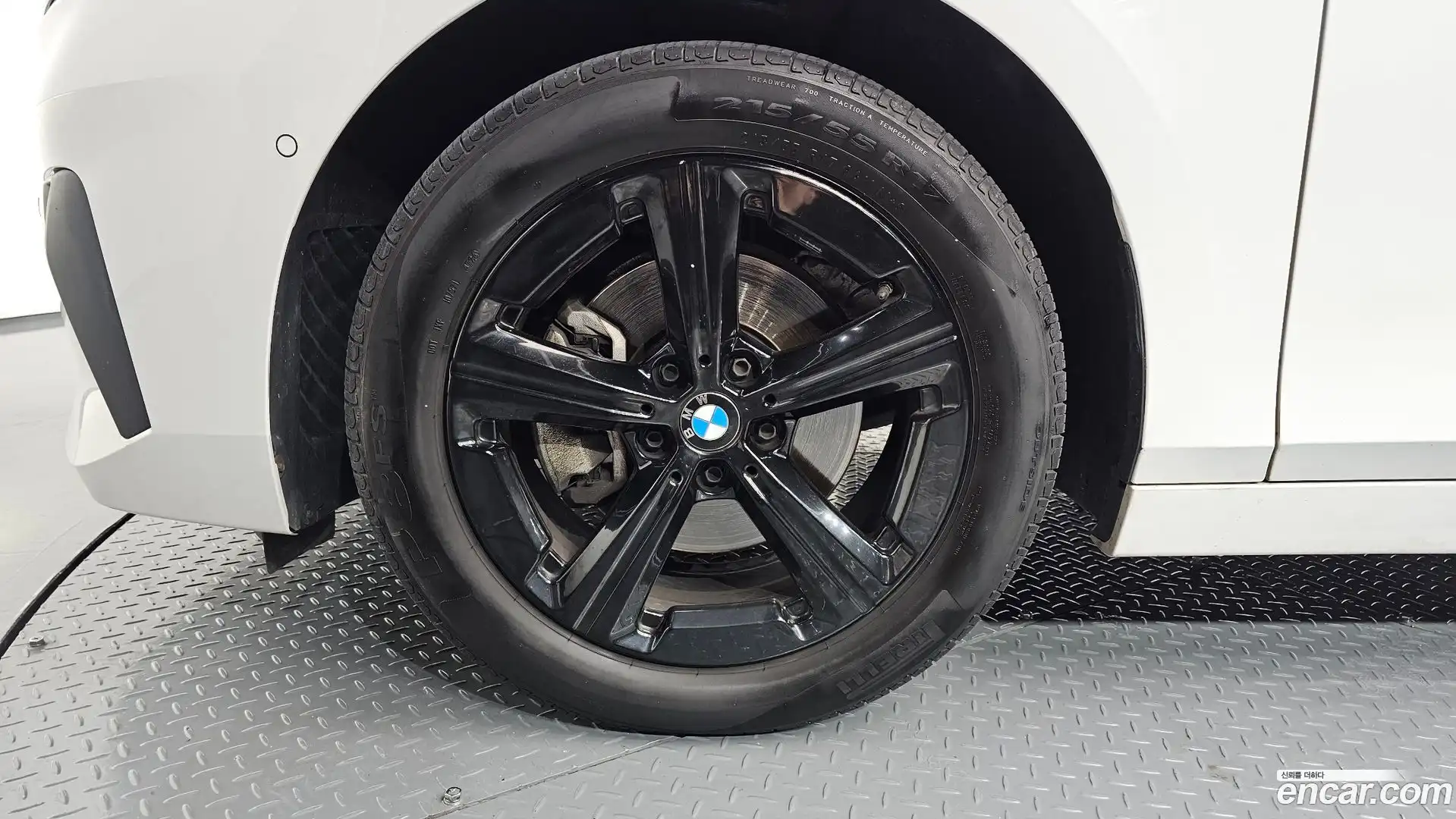 2-Series BMW 2024.1-OUTER-005