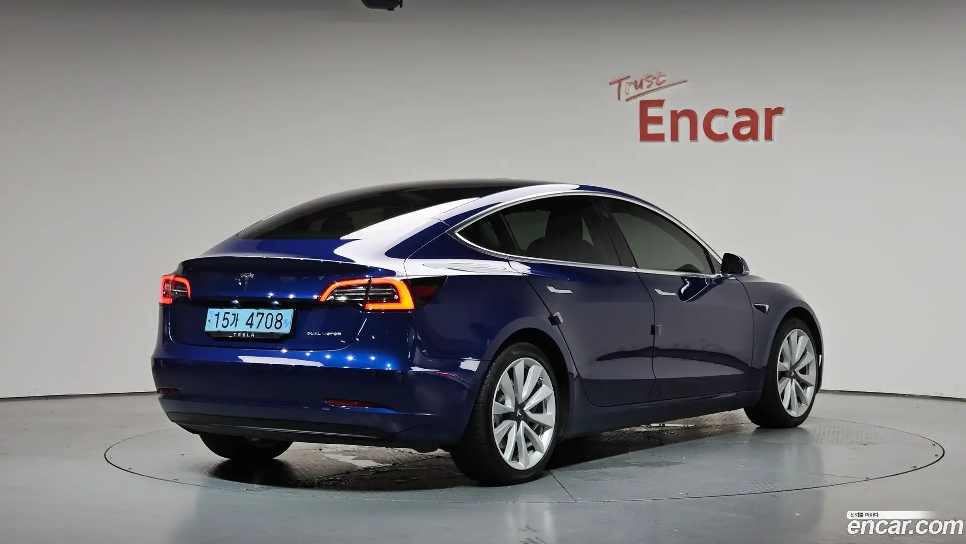 Model 3 Tesla 2020.1-OUTER-002