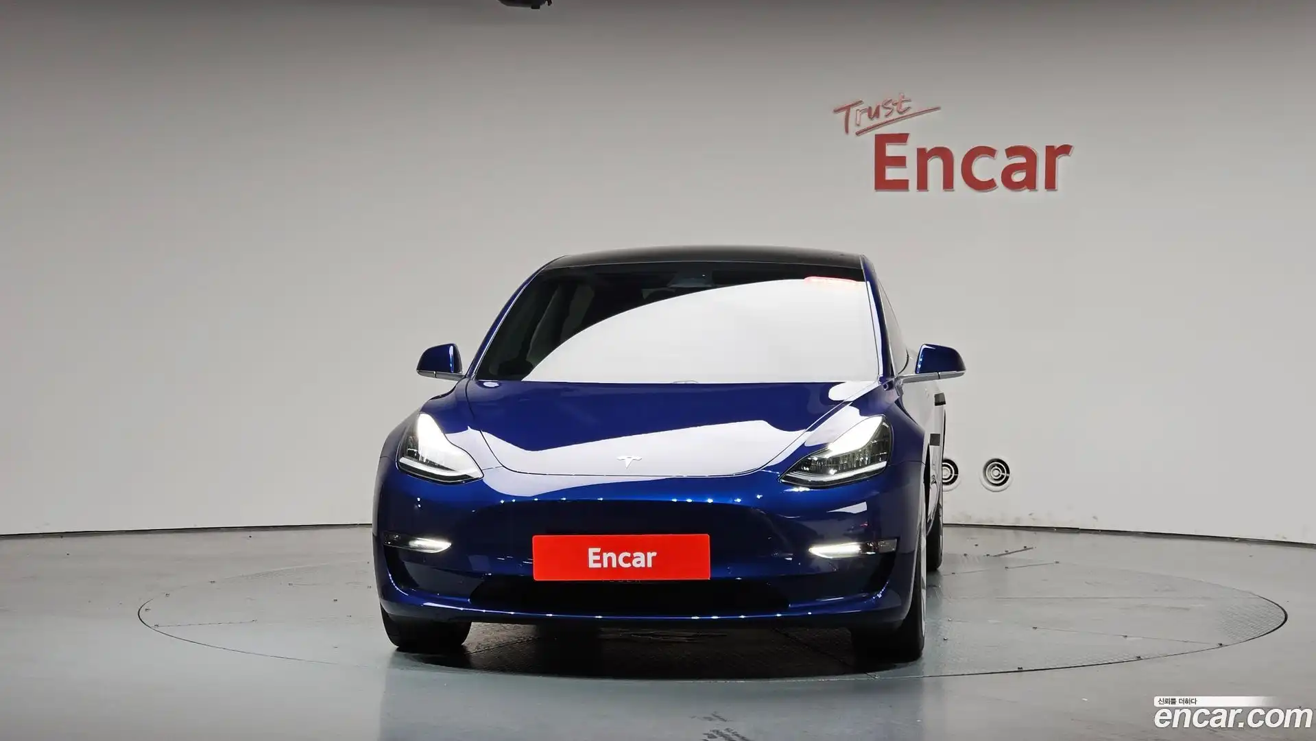 Model 3 Tesla 2020.1-OUTER-003