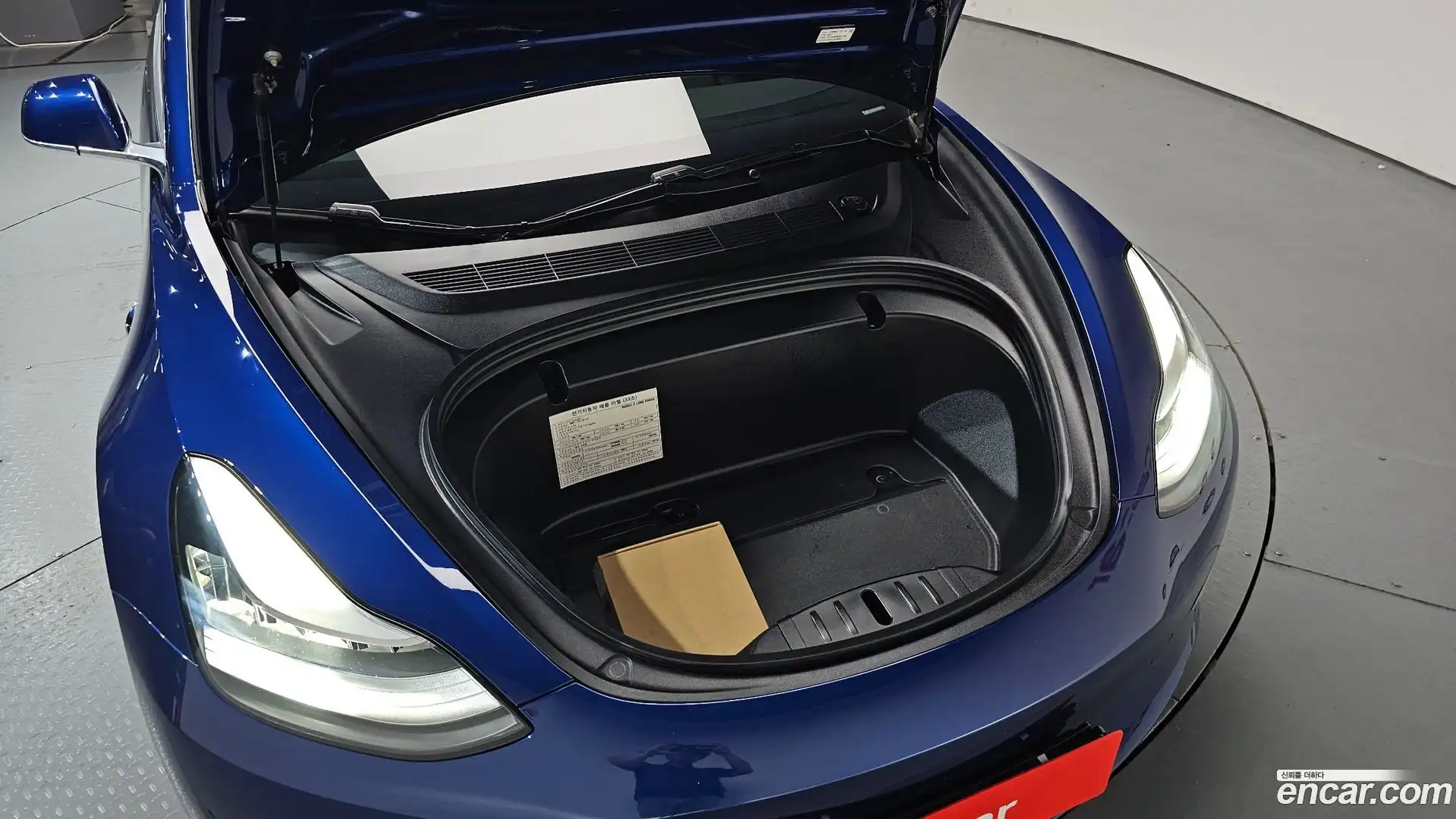 Model 3 Tesla 2020.1-OUTER-006