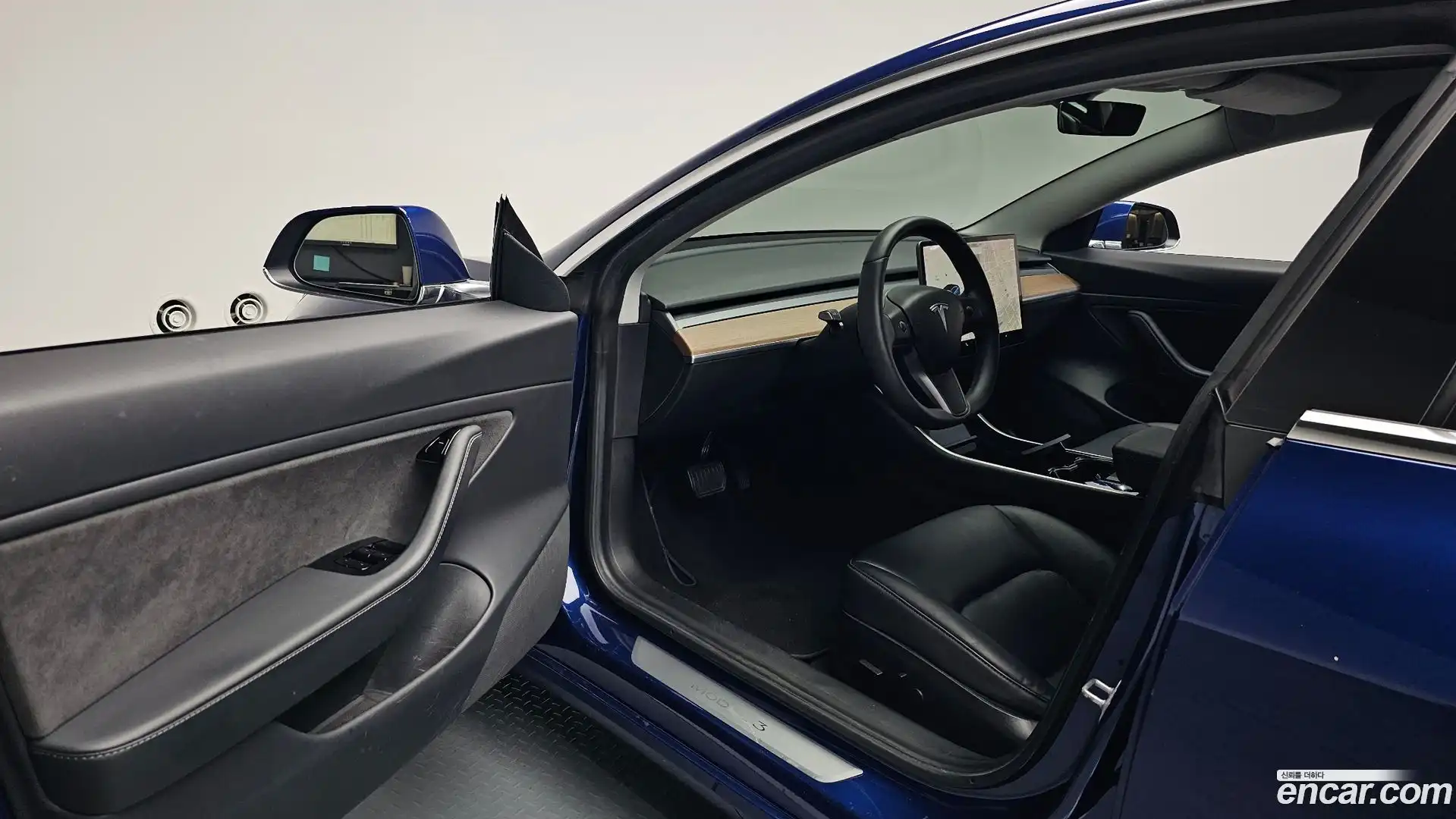 Model 3 Tesla 2020.1-INNER-010