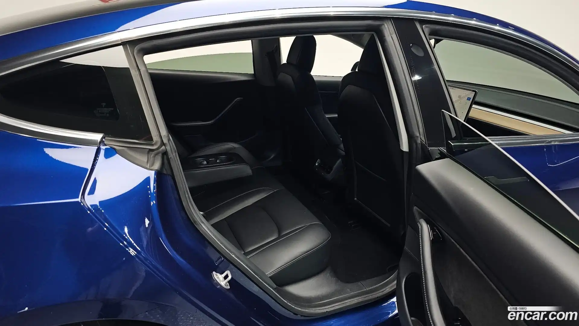 Model 3 Tesla 2020.1-OPTION-016