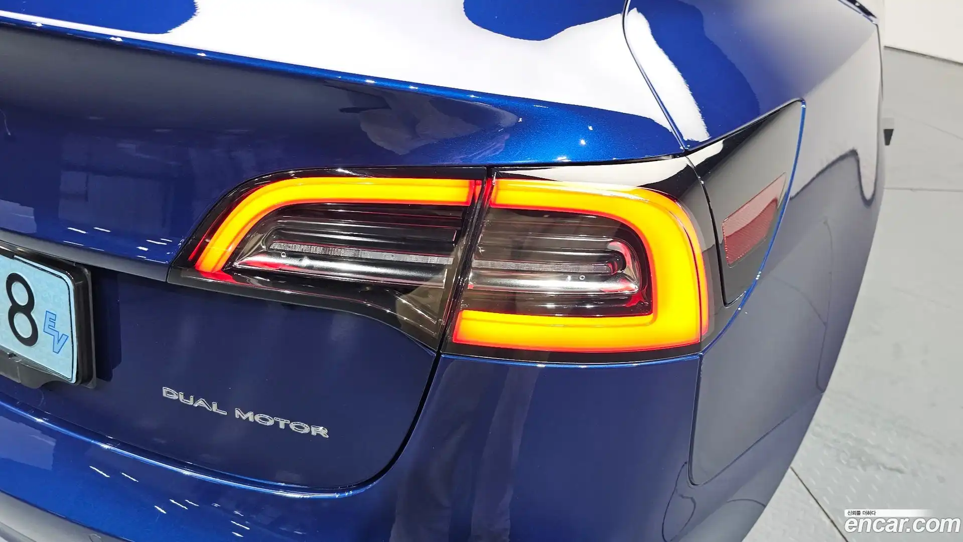 Model 3 Tesla 2020.1-OUTER-033
