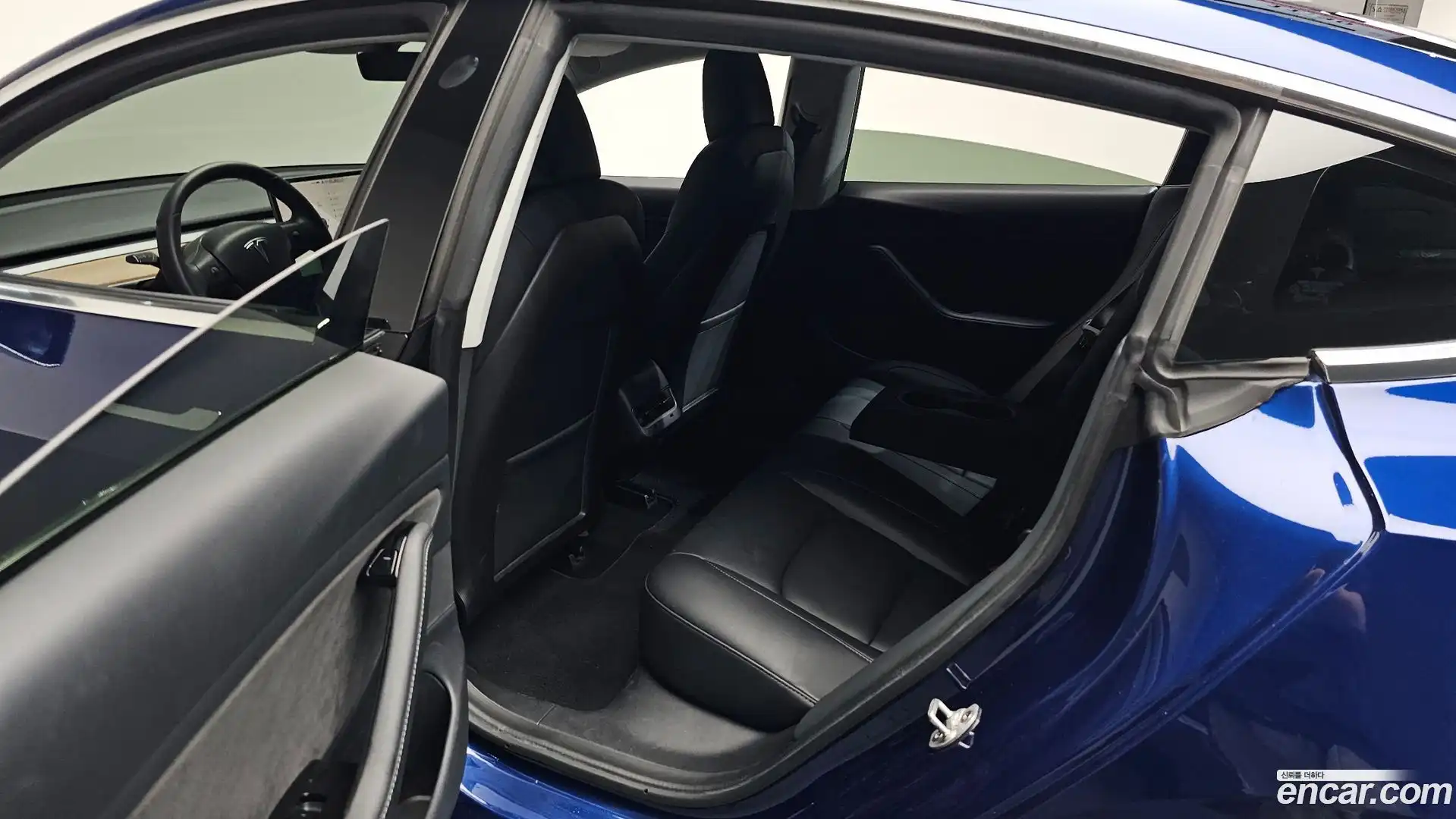 Model 3 Tesla 2020.1-INNER-036