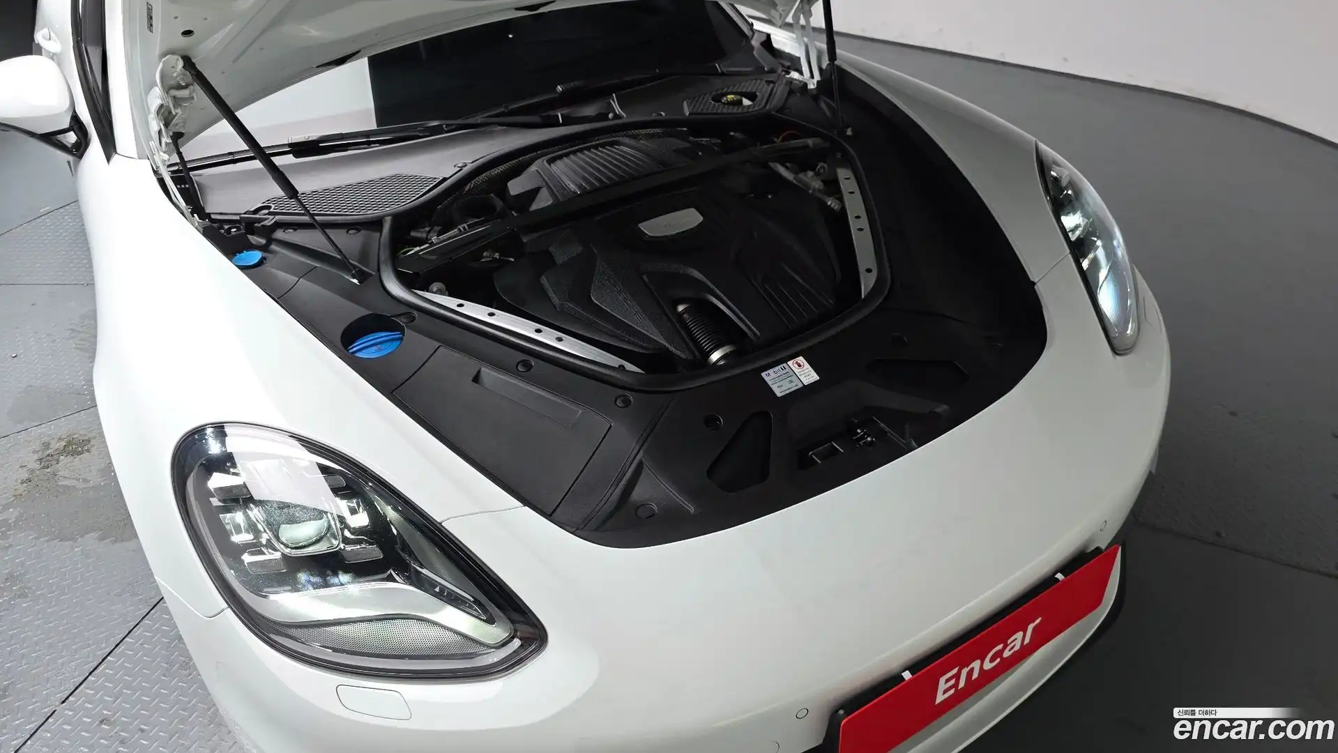 Panamera Porsche 2018.5-OUTER-006