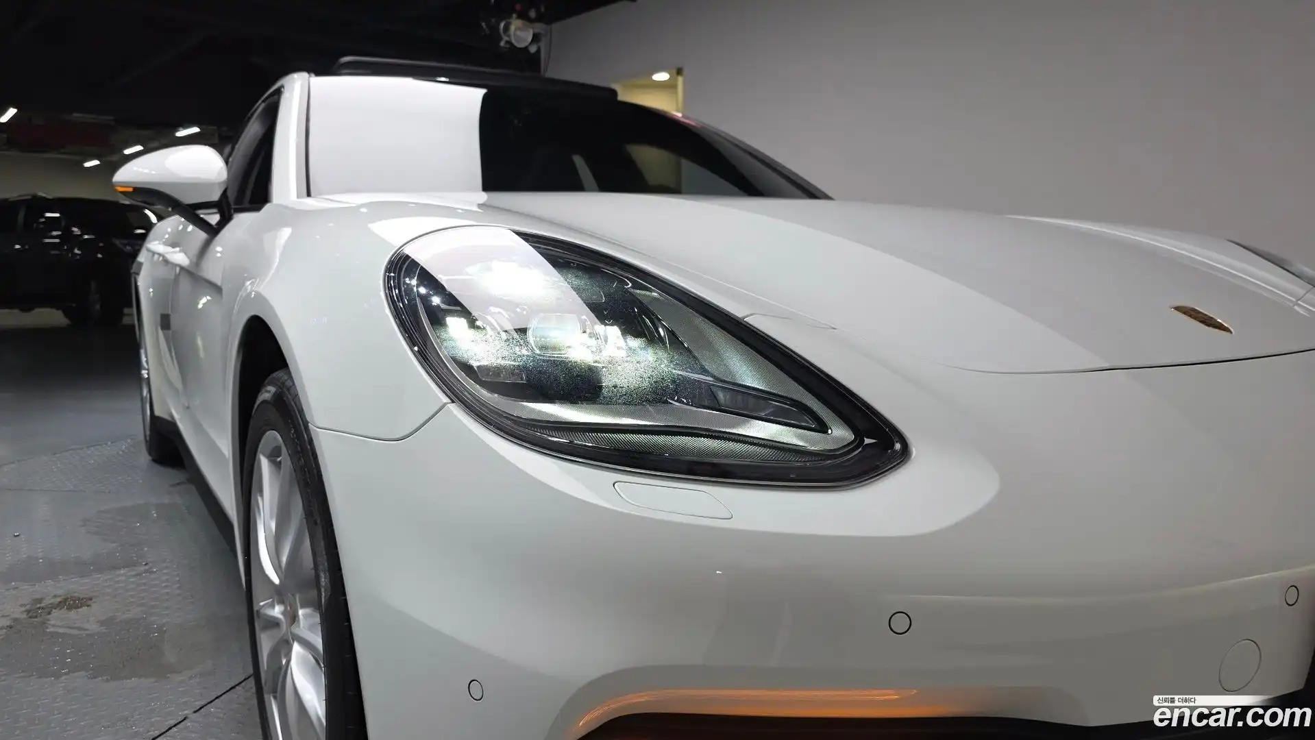 Panamera Porsche 2018.5-OUTER-032