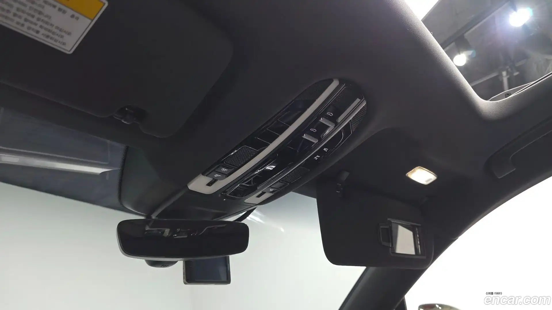 Panamera Porsche 2018.5-OPTION-042