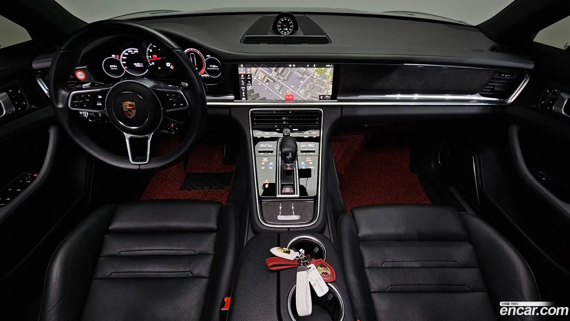 Panamera Porsche 2018.0-INNER-007