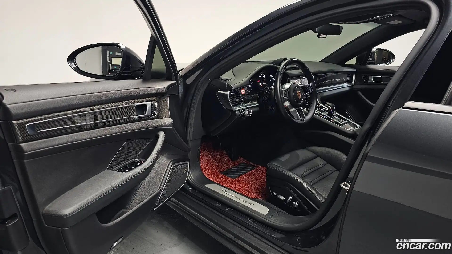 Panamera Porsche 2018.0-INNER-010