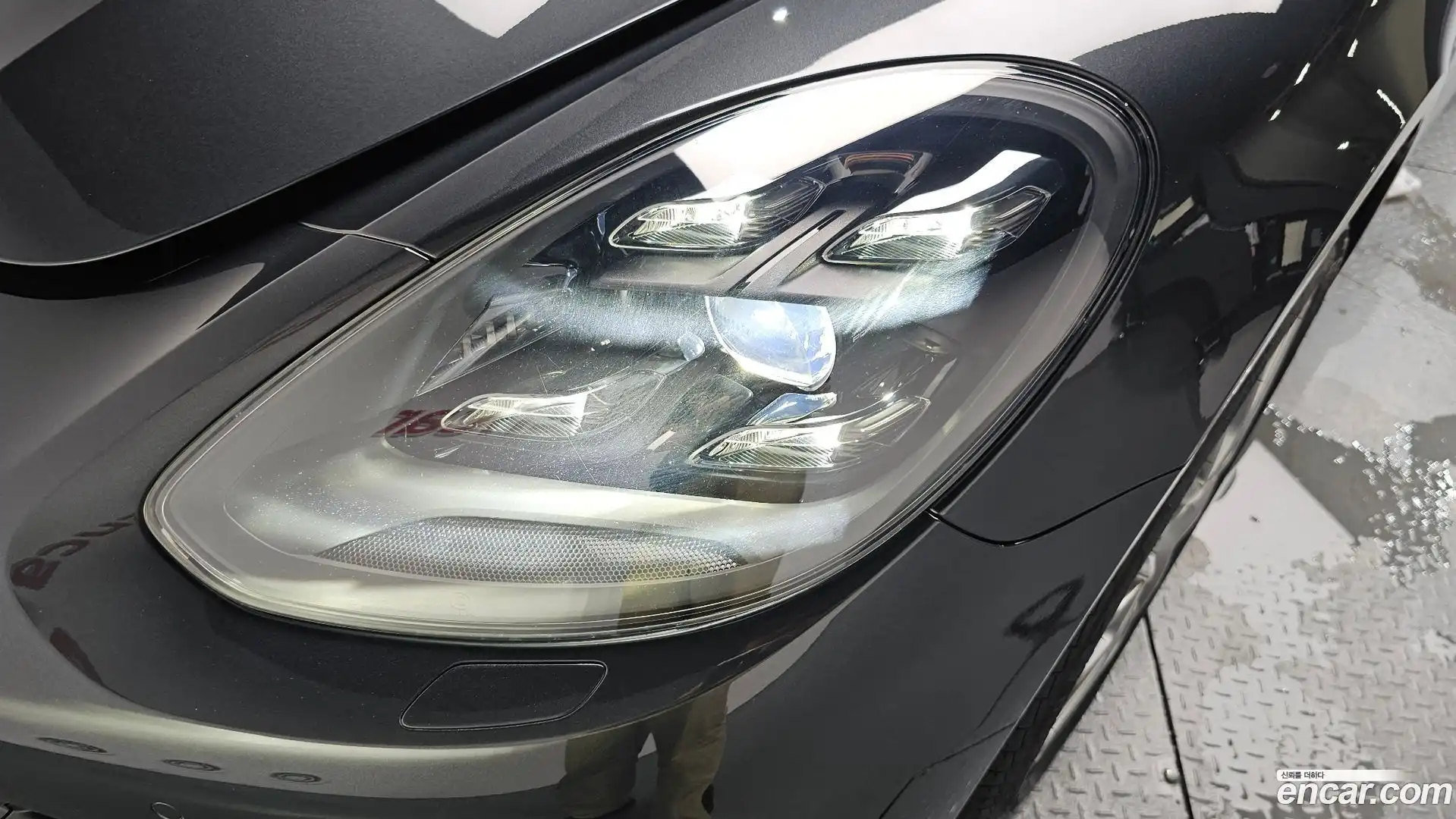Panamera Porsche 2018.0-OUTER-032