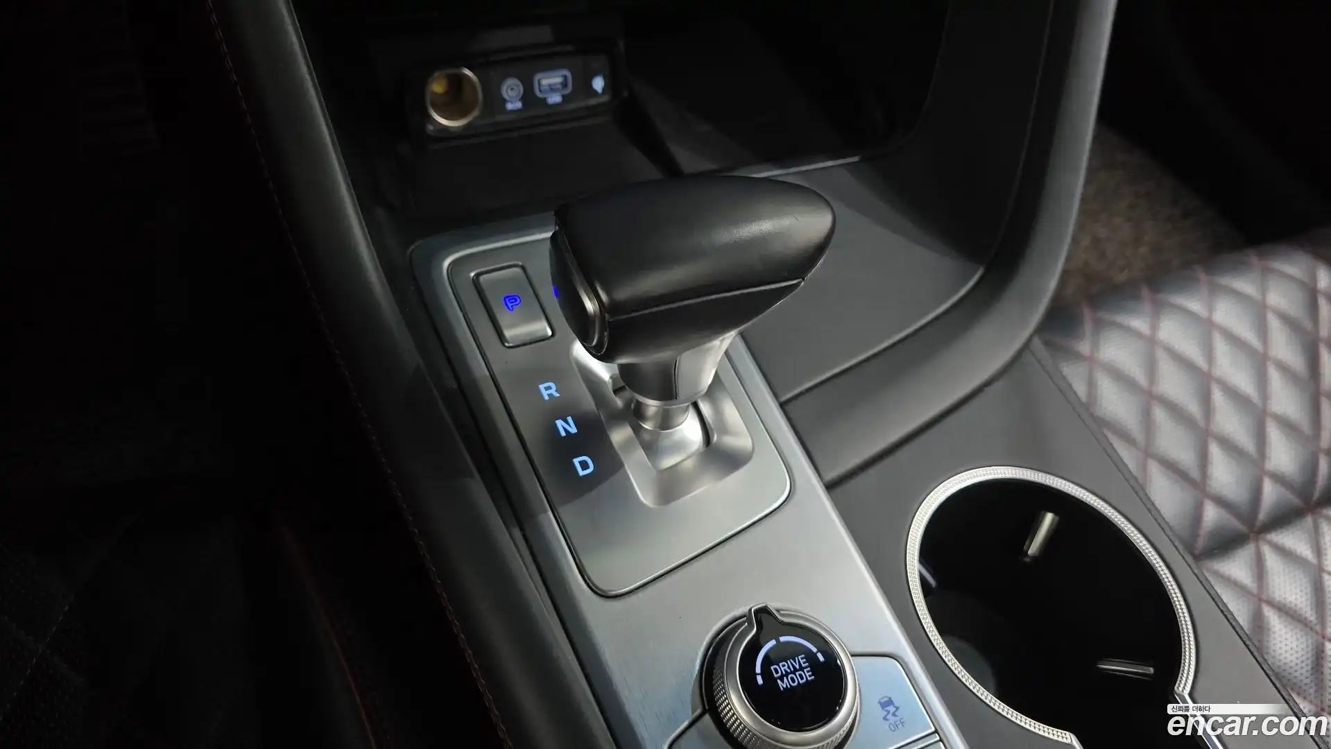G70 Genesis 2018.2-INNER-009
