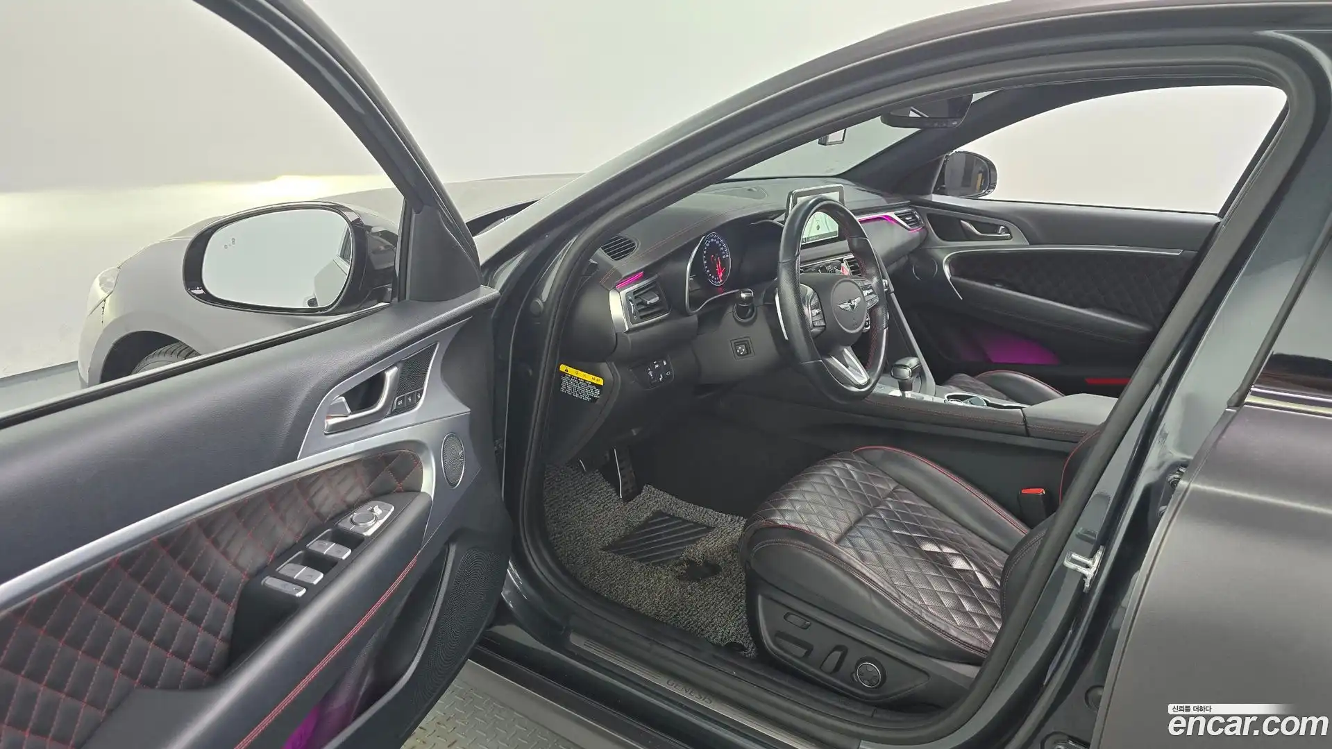 G70 Genesis 2018.2-INNER-010