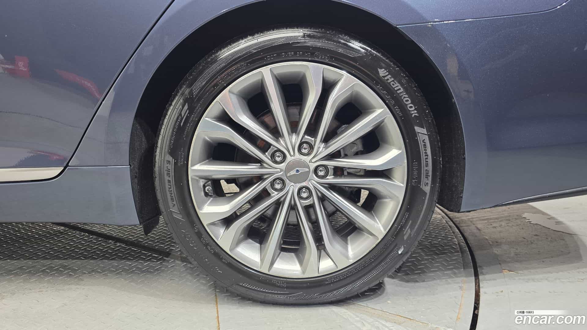 Genesis Hyundai 2014.3-OUTER-031