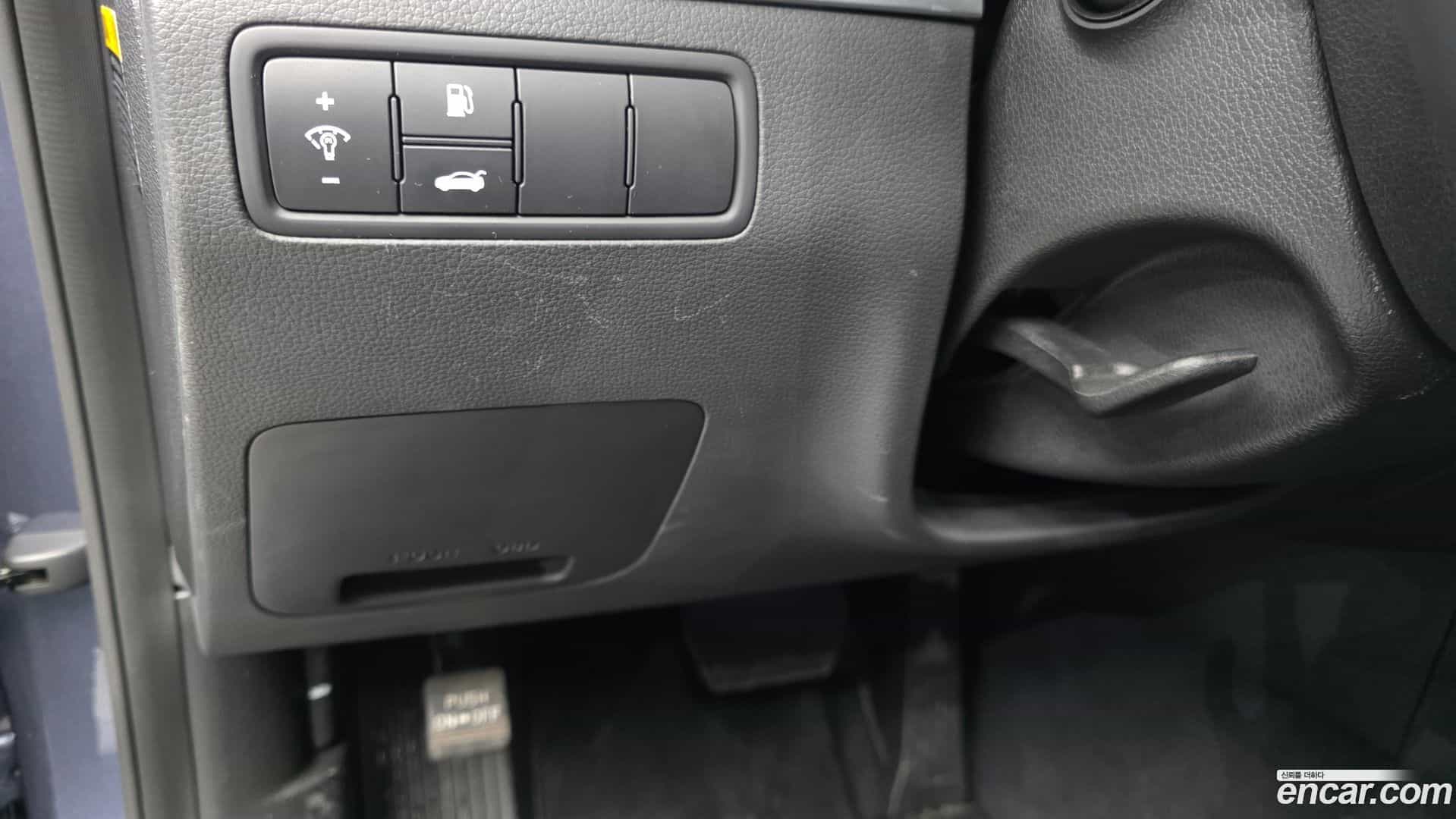 Genesis Hyundai 2014.3-OPTION-040