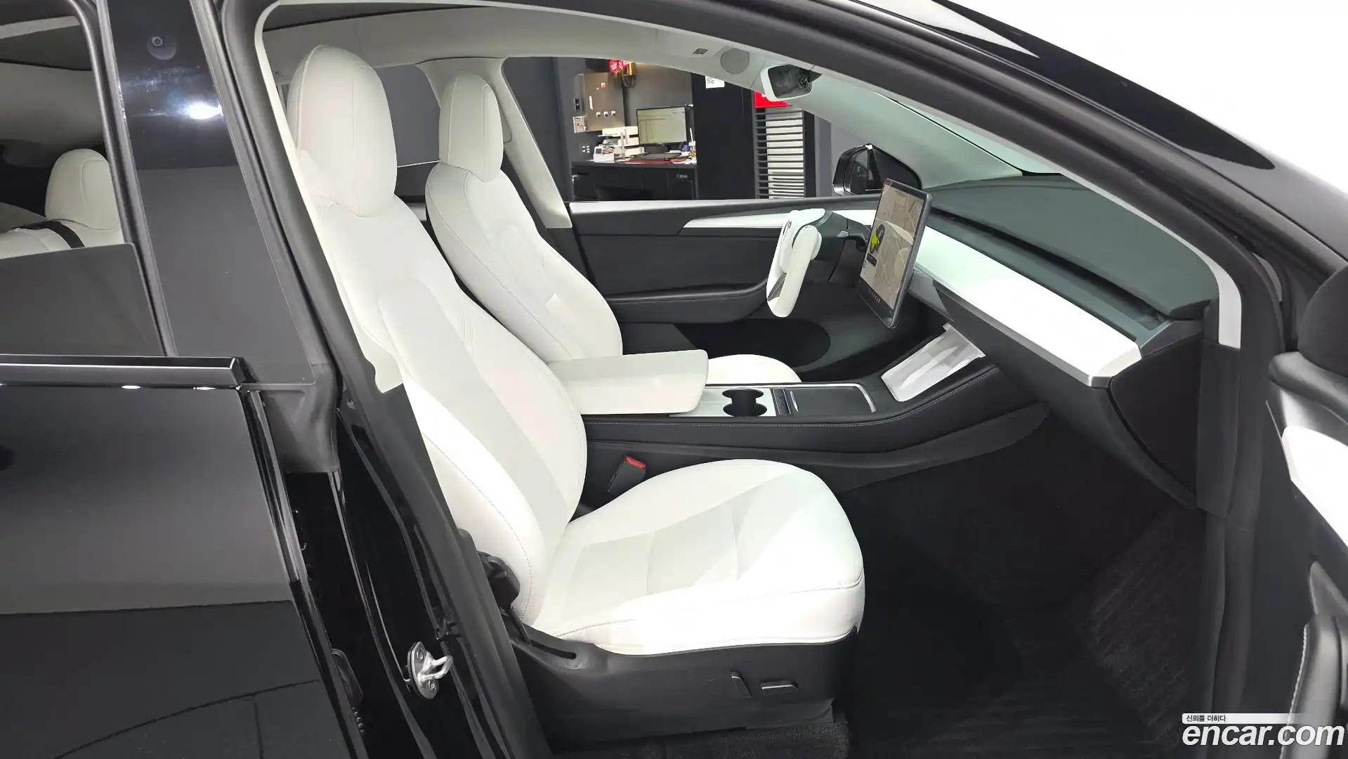 Model Y Tesla 2022.11-OPTION-015