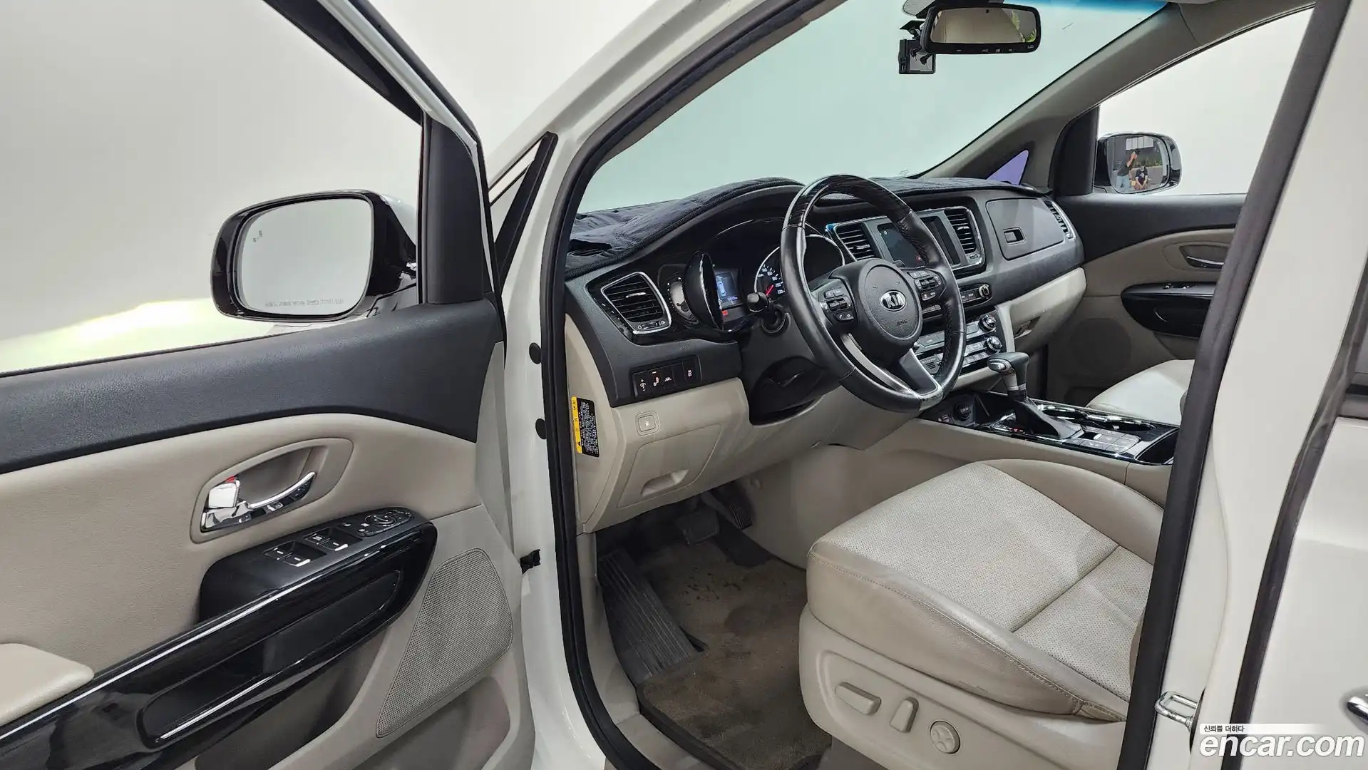 Canival Kia 2020.0-INNER-010