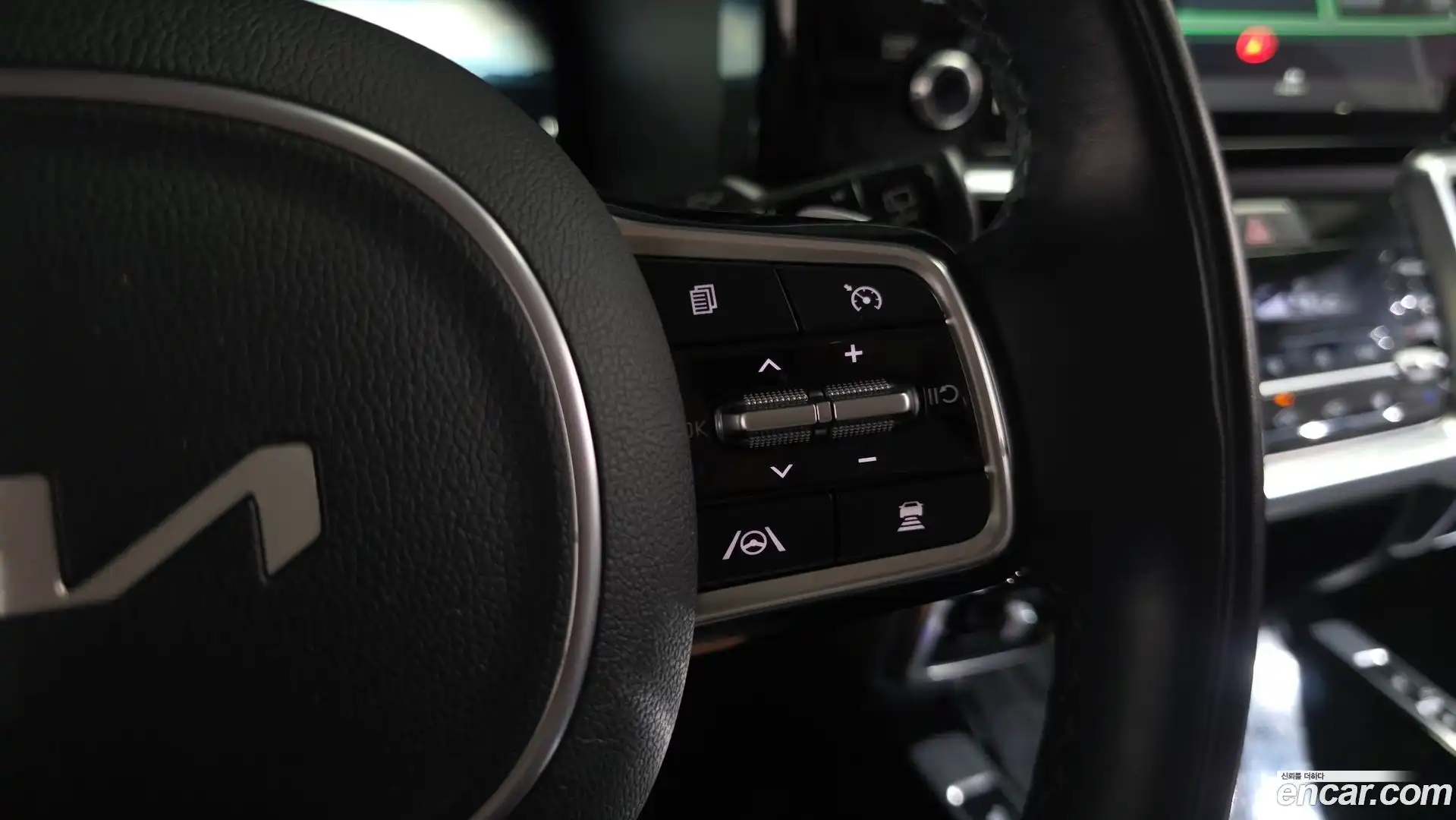 Sorento Kia 2022.4-OPTION-019