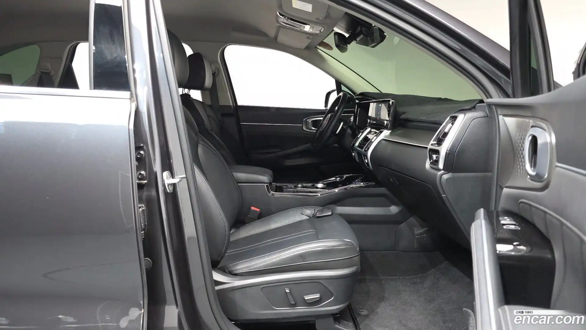 Sorento Kia 2022.4-INNER-036