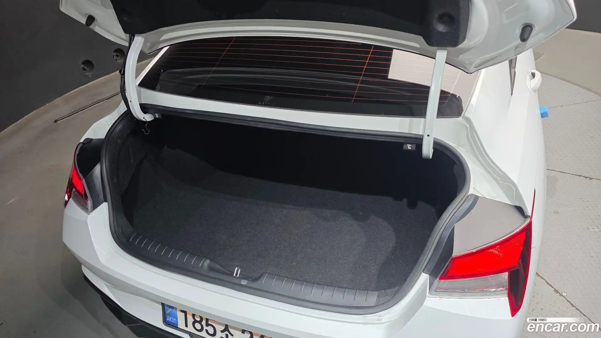AVANTE Hyundai 2020.9-OPTION-044