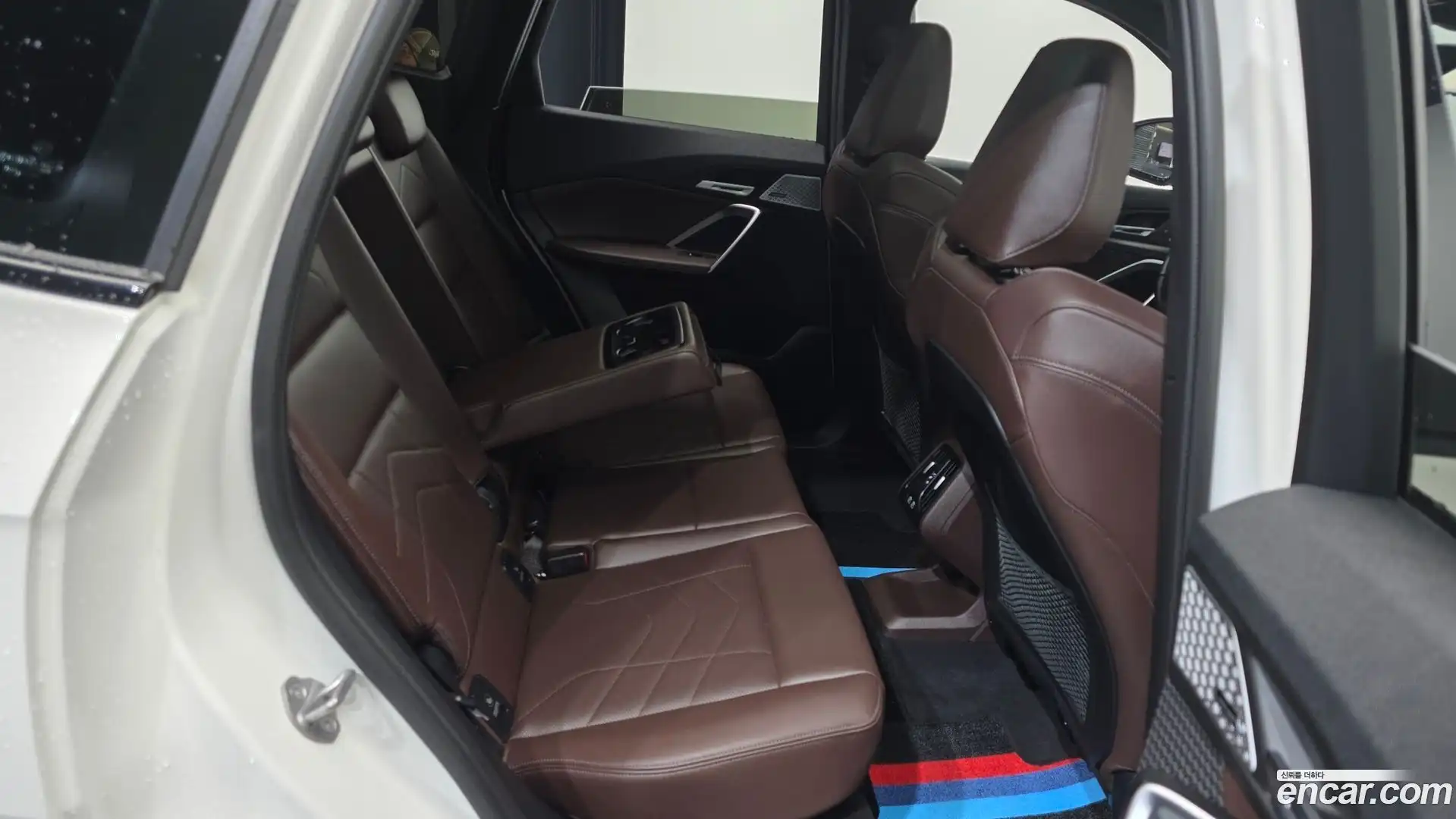 X1 BMW 2023.9-OPTION-015