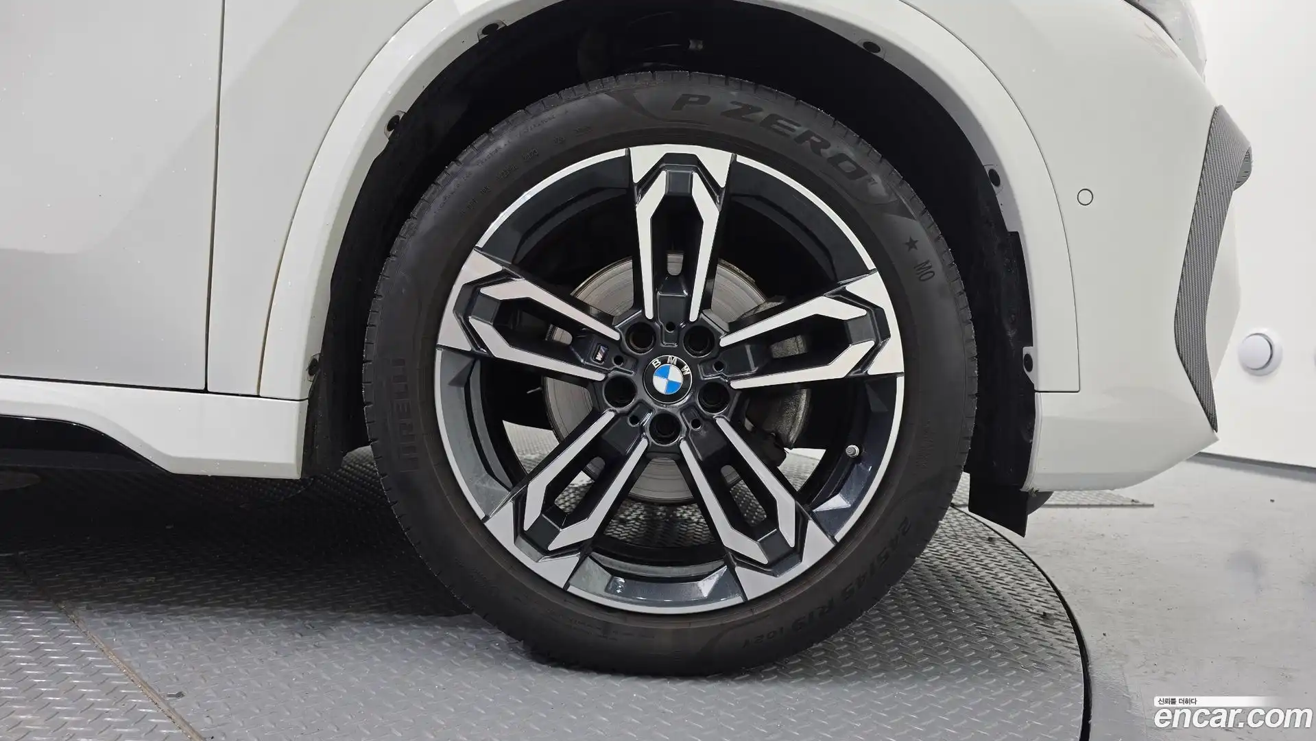 X1 BMW 2023.9-OUTER-031