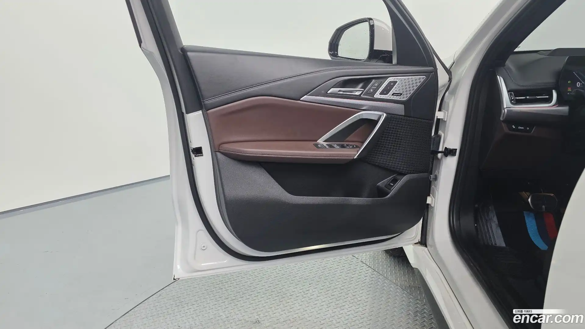 X1 BMW 2023.9-INNER-034