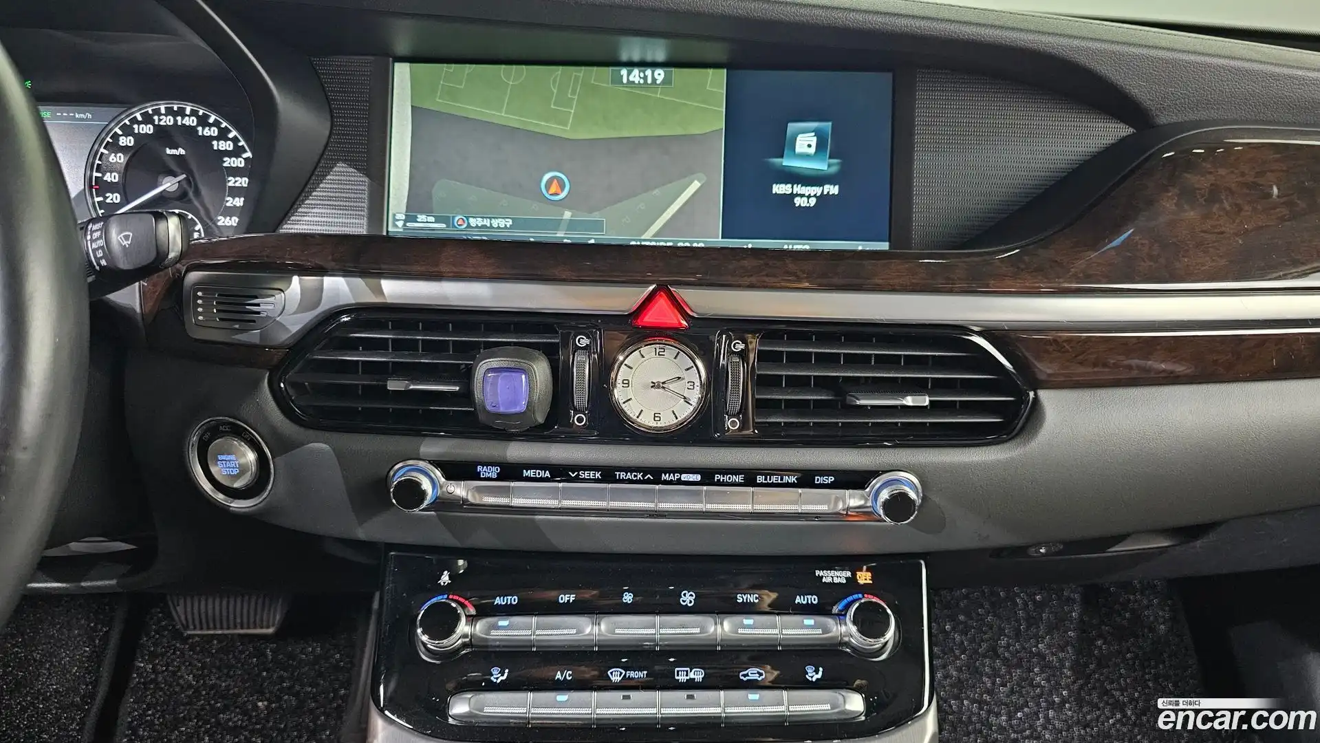 EQ900 Genesis 2016.0-OPTION-020
