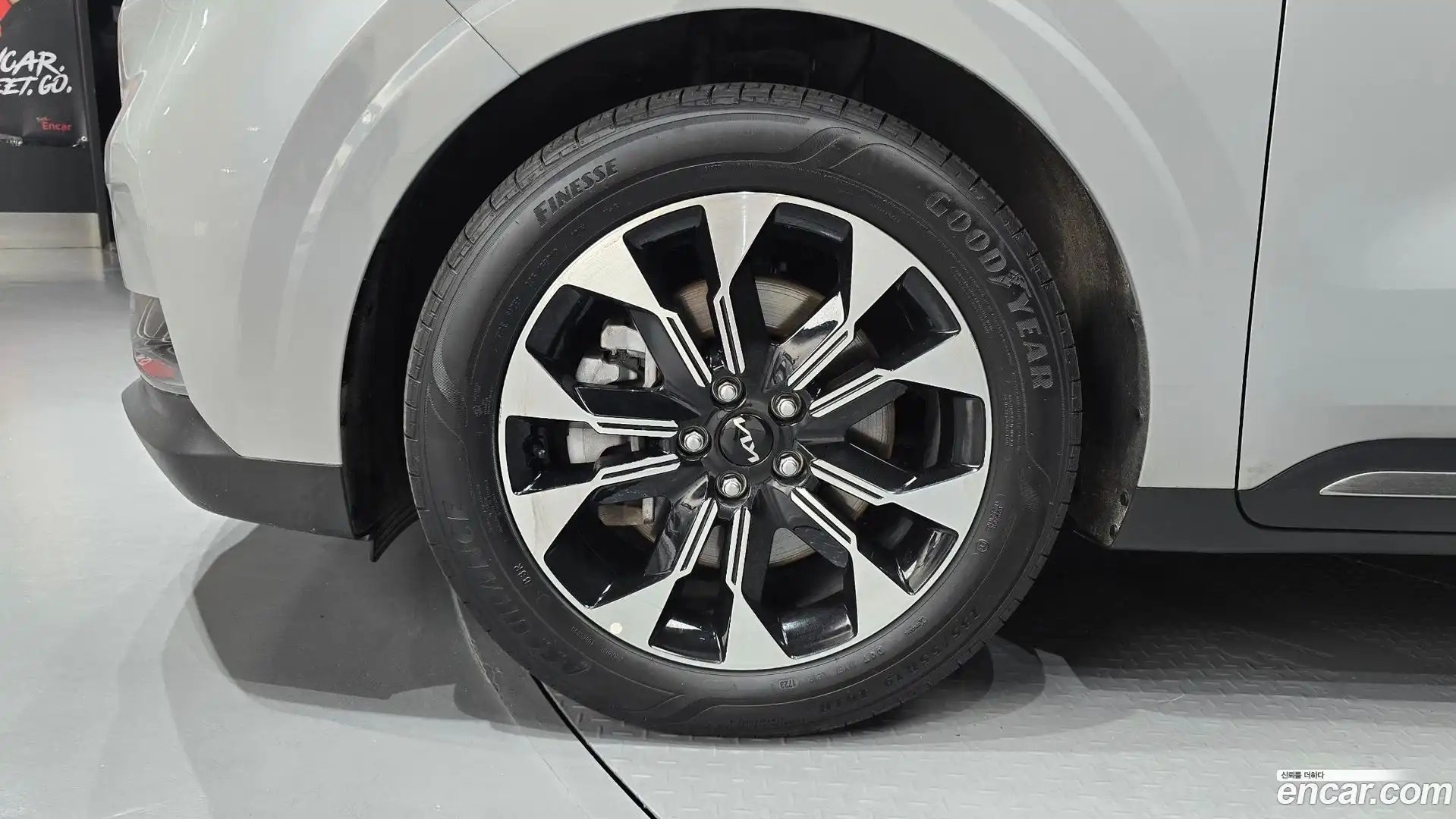 Canival Kia 2023.5-OUTER-005
