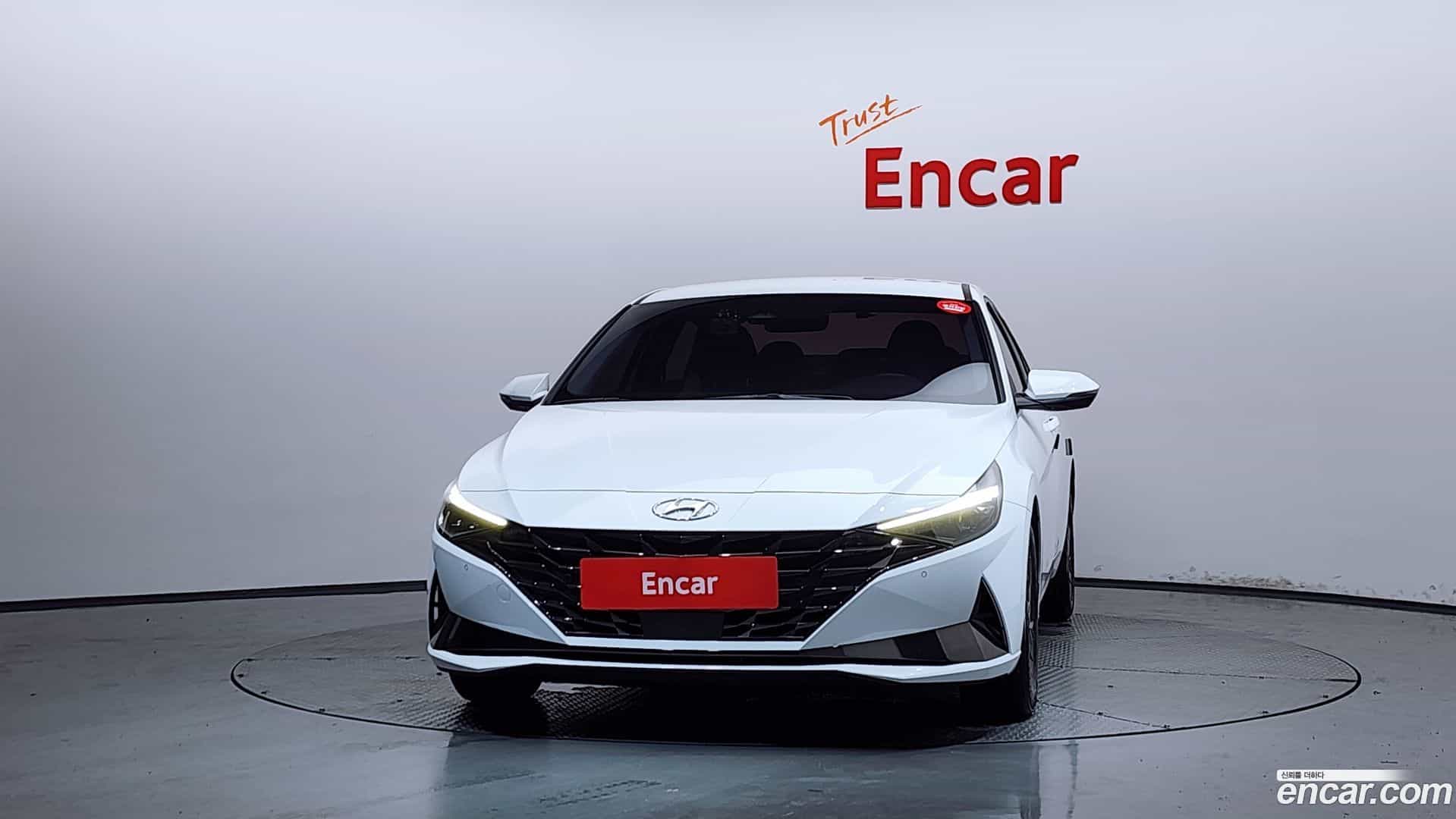 AVANTE Hyundai 2022.0-OUTER-003