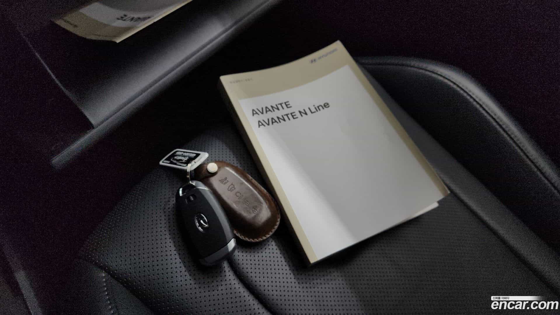 AVANTE Hyundai 2022.0-OPTION-019