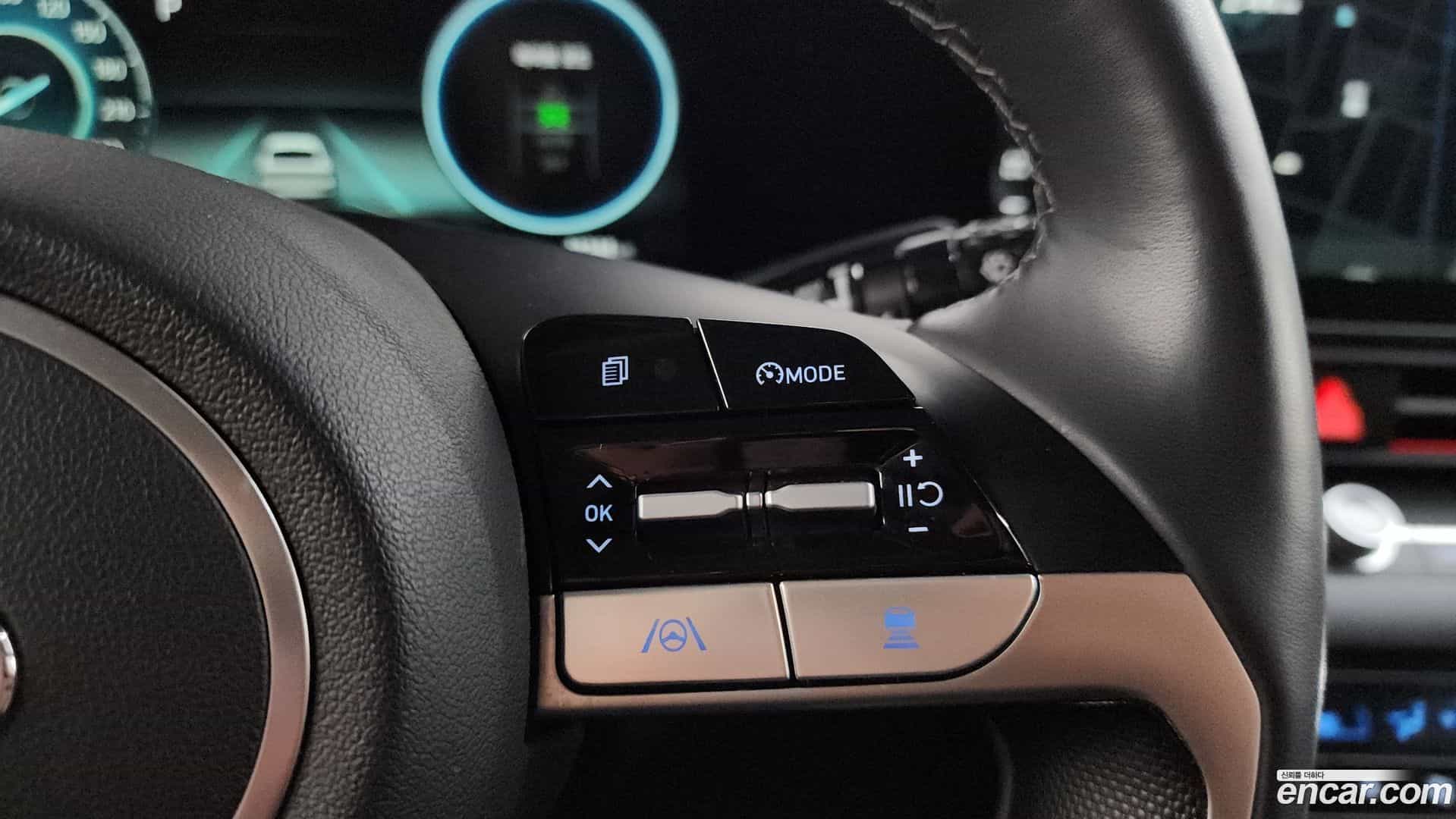 AVANTE Hyundai 2022.0-OPTION-020
