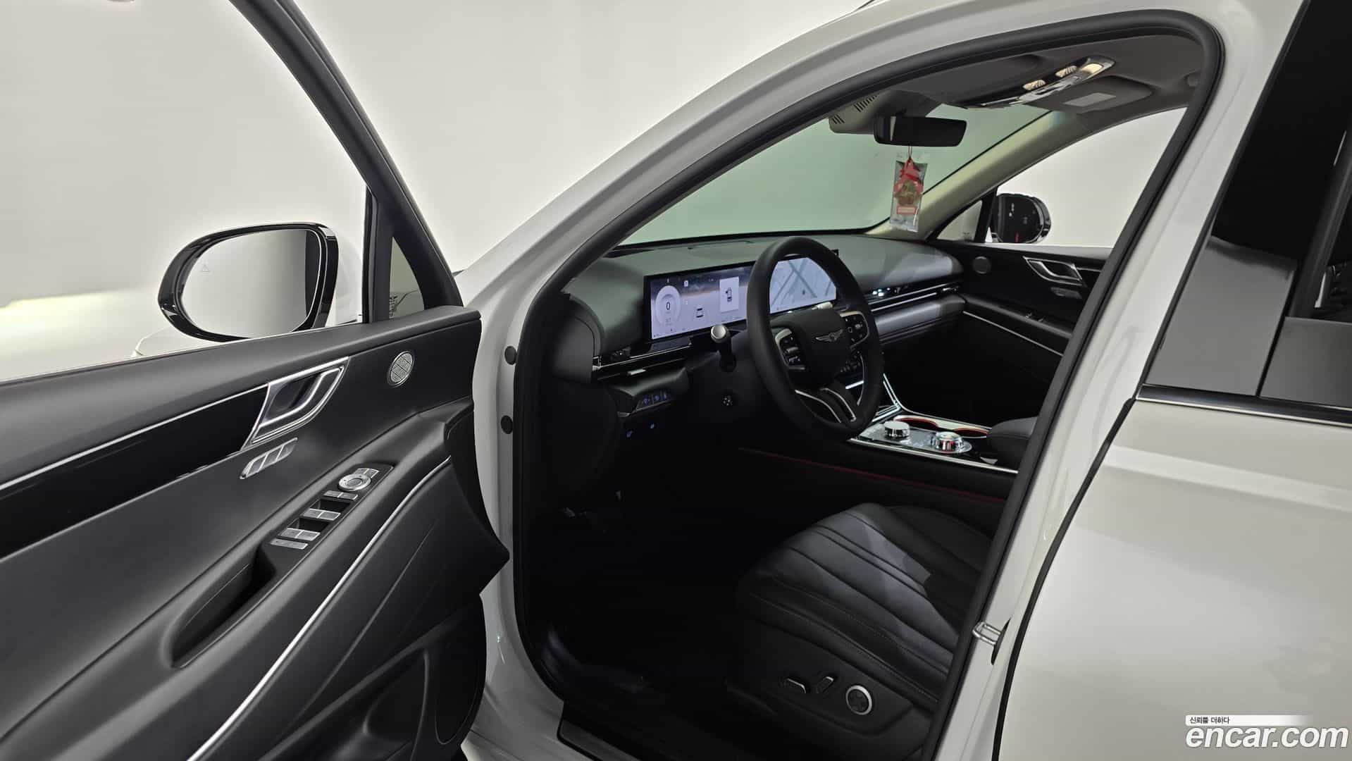 GV80 Genesis 2023.11-INNER-010